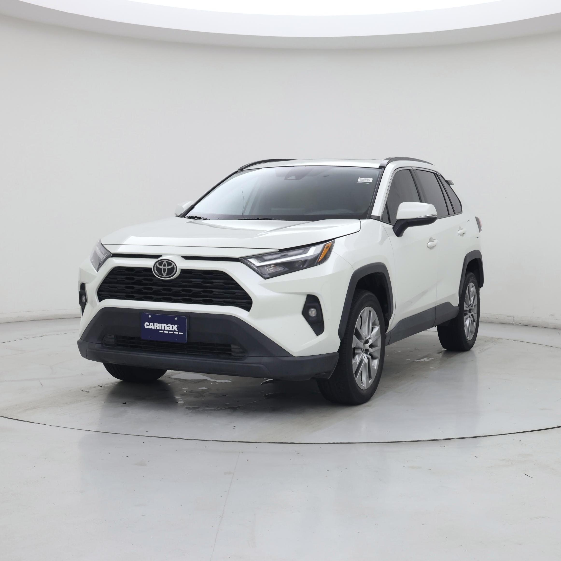 Thumbnail: 2022 Toyota RAV4 - 4