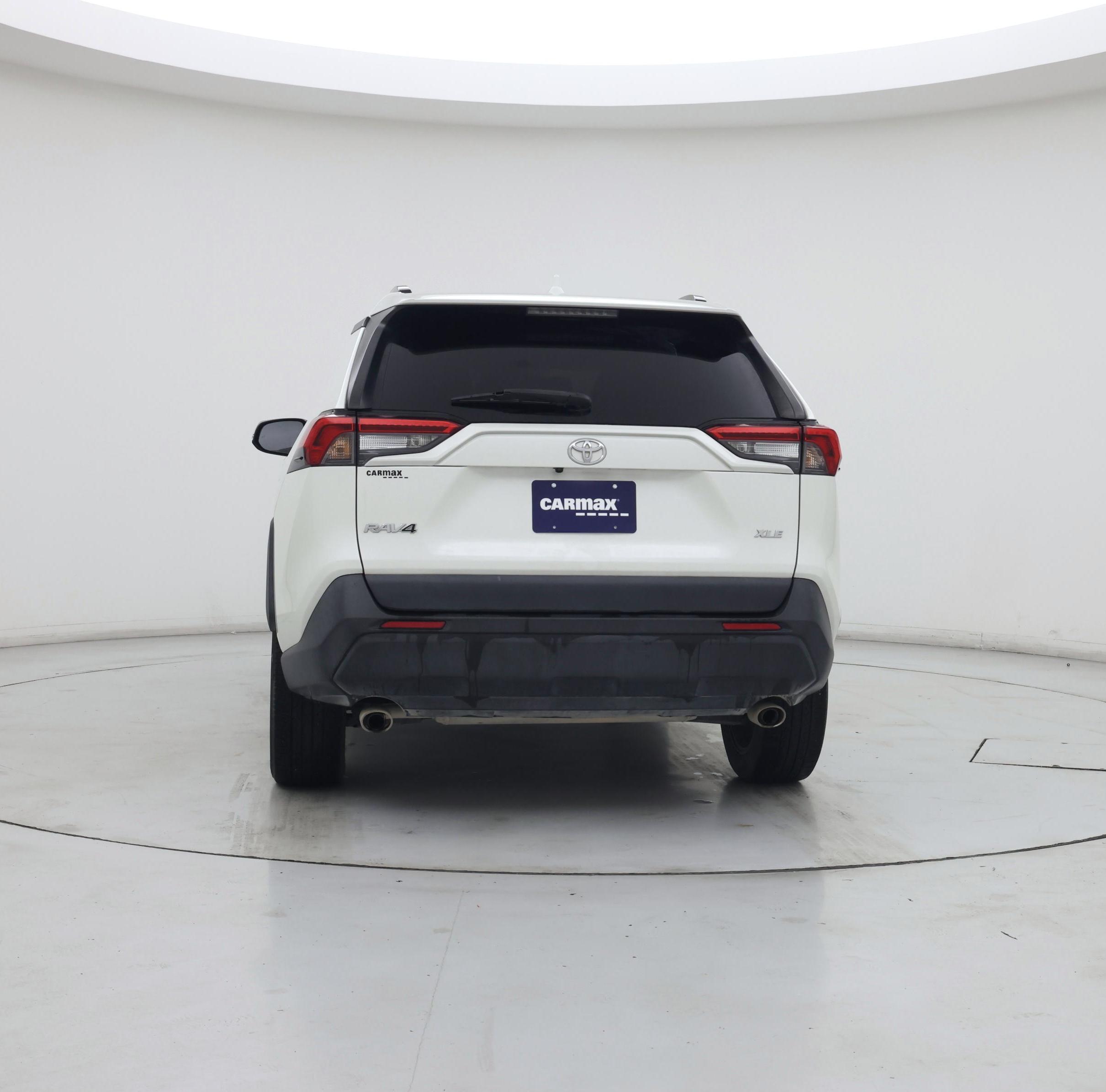 Thumbnail: 2022 Toyota RAV4 - 6