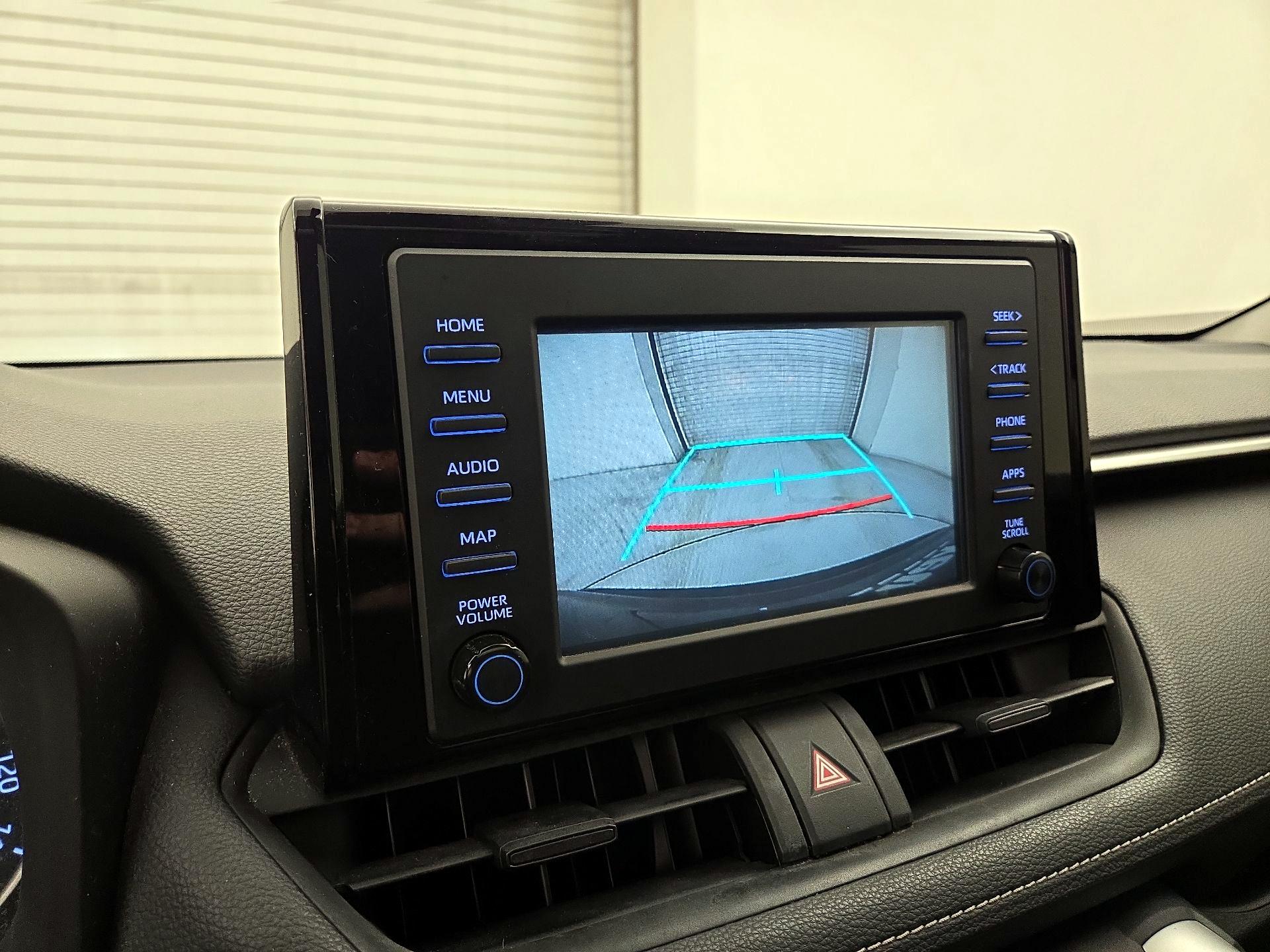 Thumbnail: 2019 Toyota RAV4 - 14
