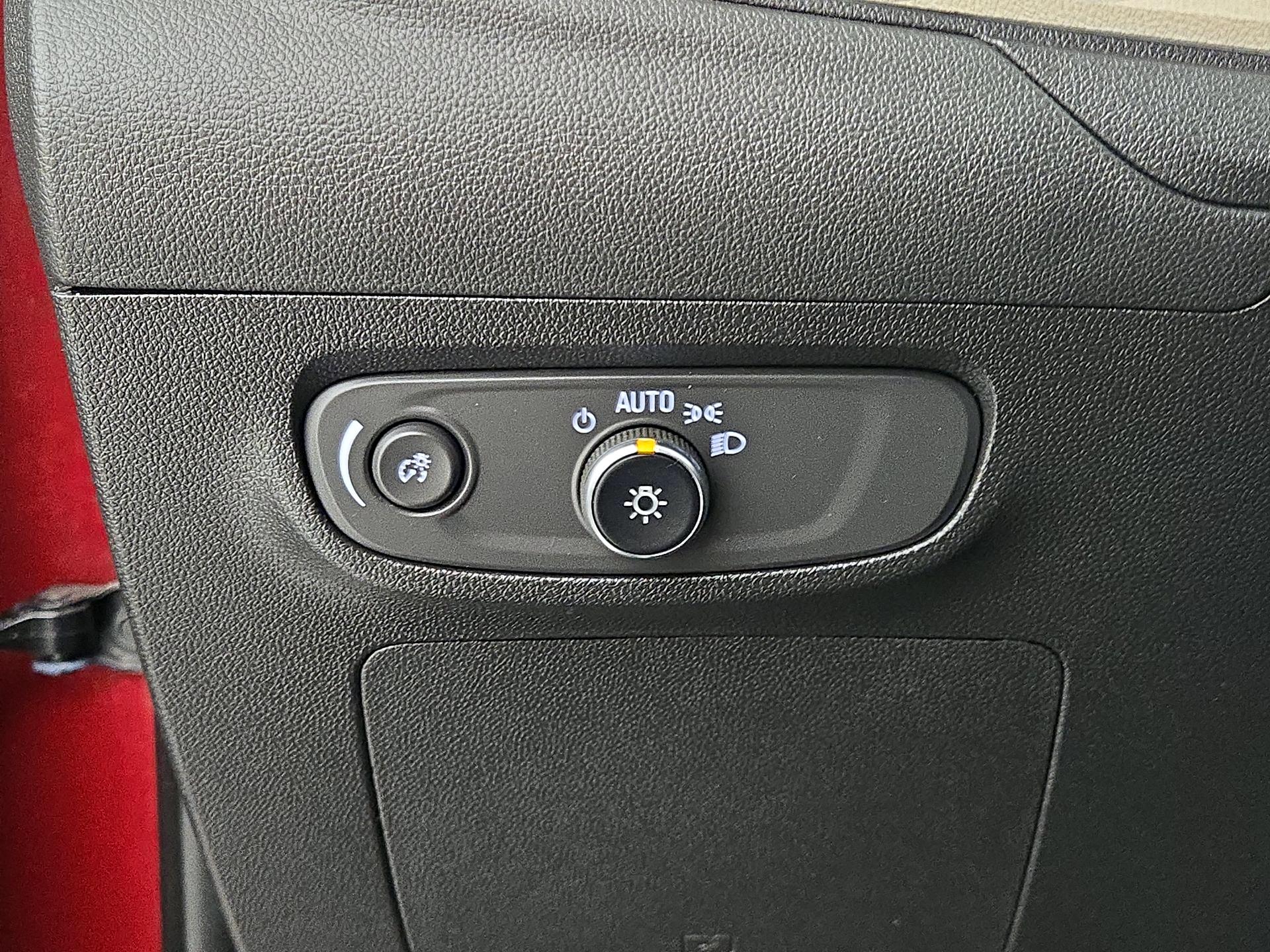 Thumbnail: 2025 Buick Encore GX - 13