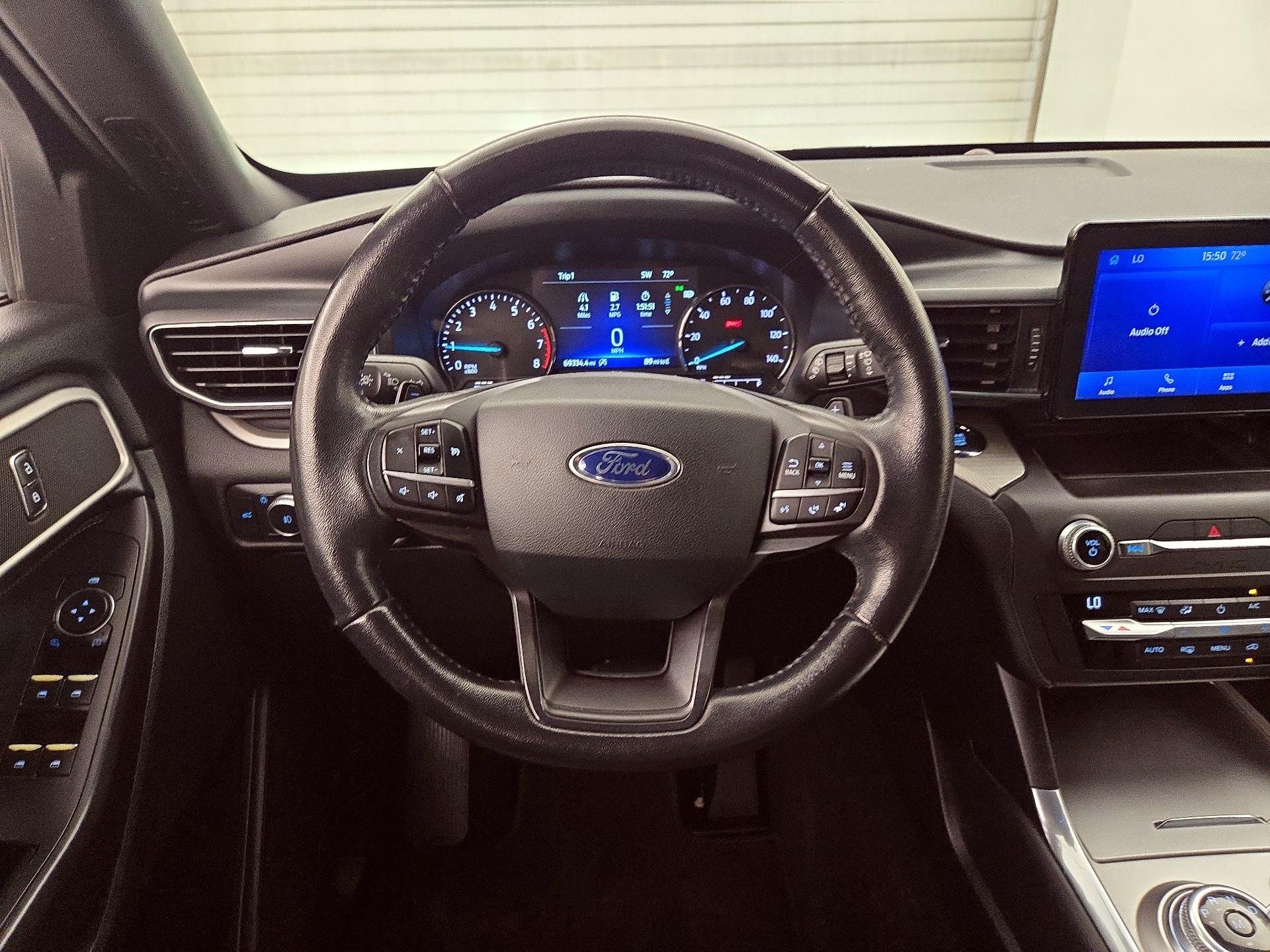 Thumbnail: 2020 Ford Explorer - 10