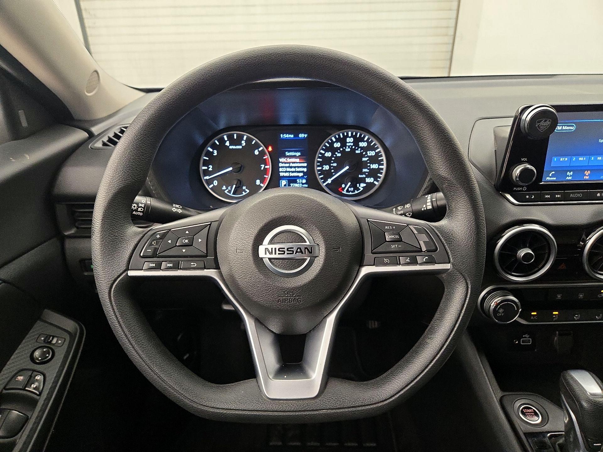 Thumbnail: 2021 Nissan Sentra - 10