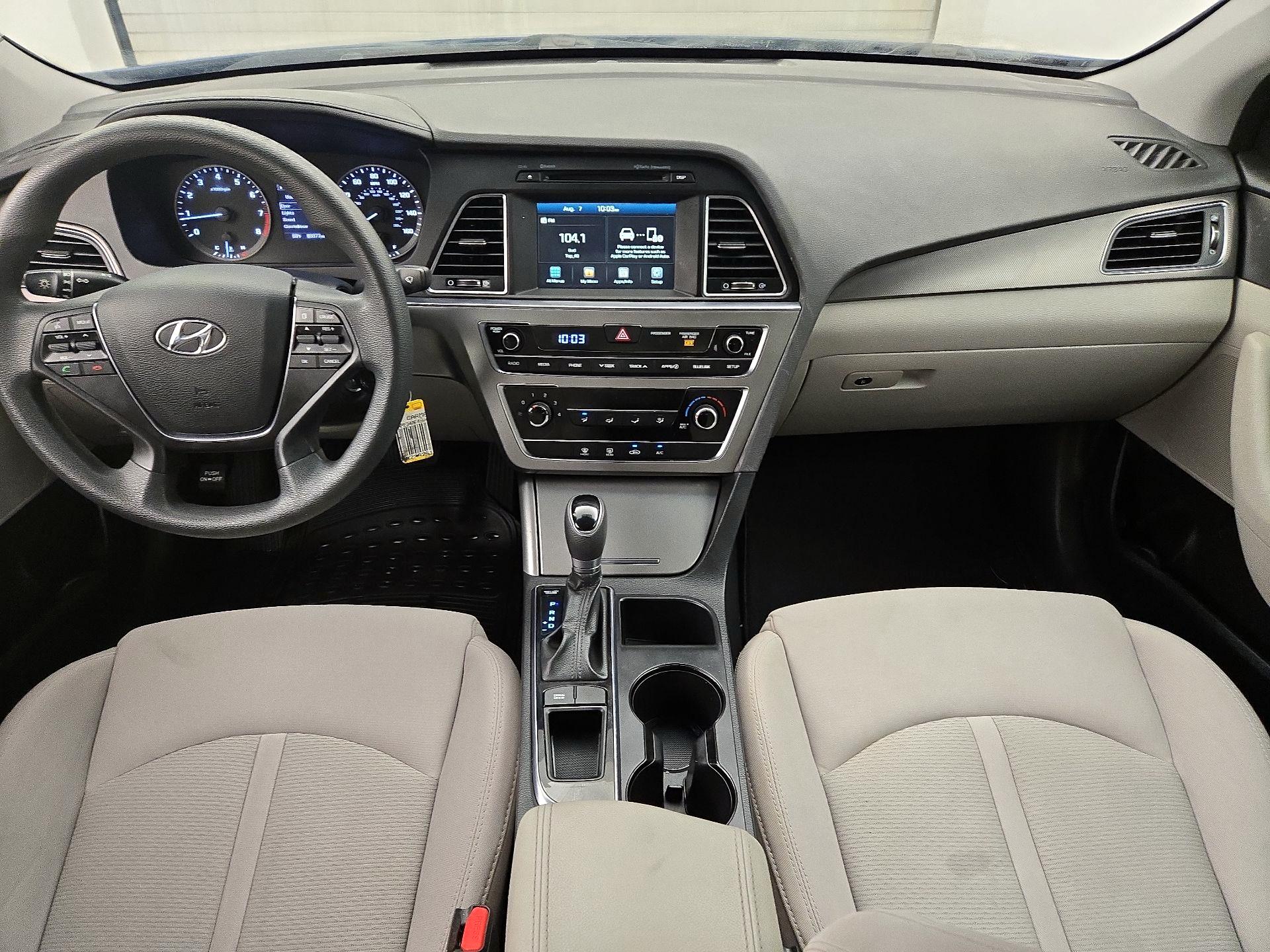 Thumbnail: 2016 Hyundai Sonata - 9