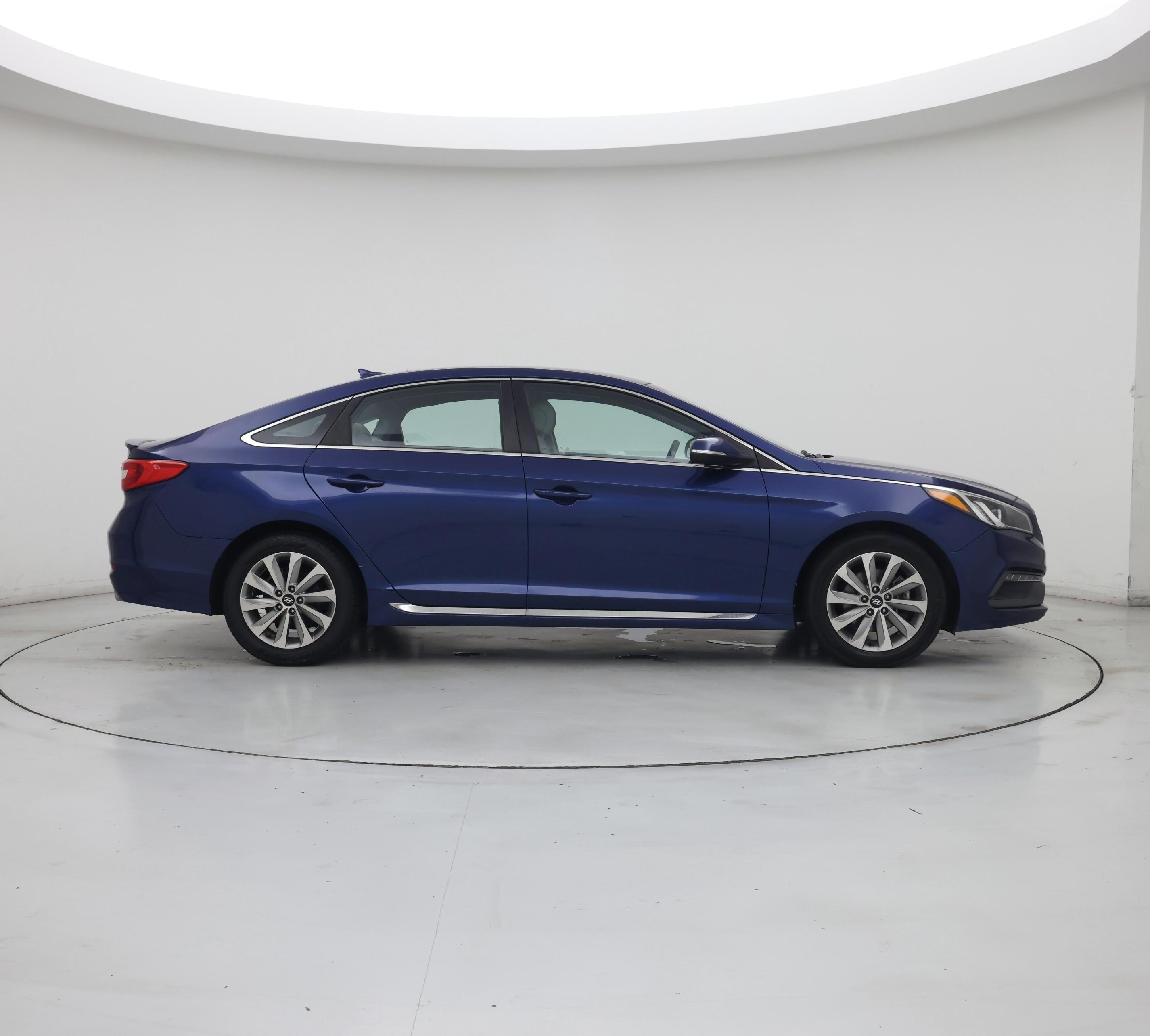 Thumbnail: 2016 Hyundai Sonata - 7