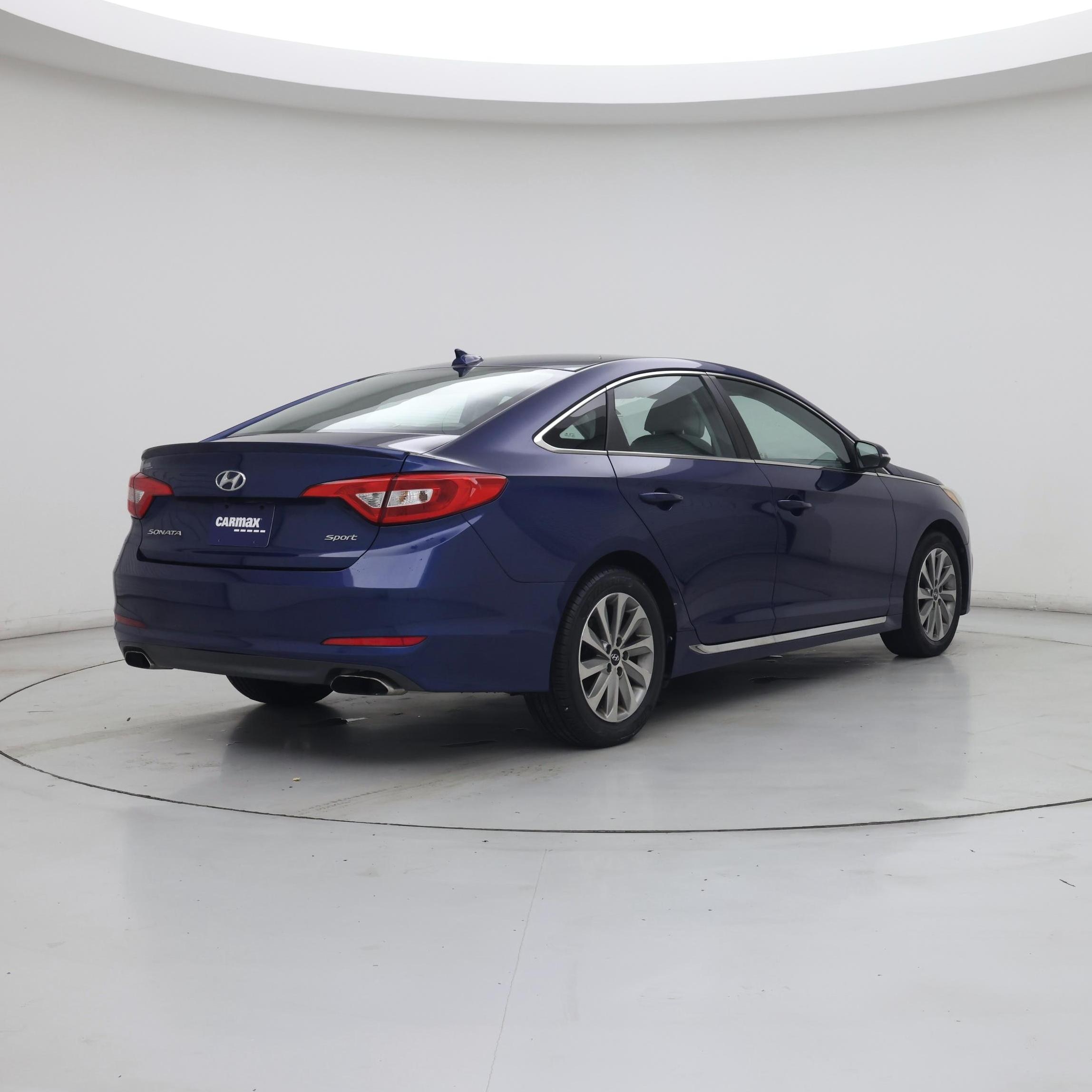 Thumbnail: 2016 Hyundai Sonata - 8