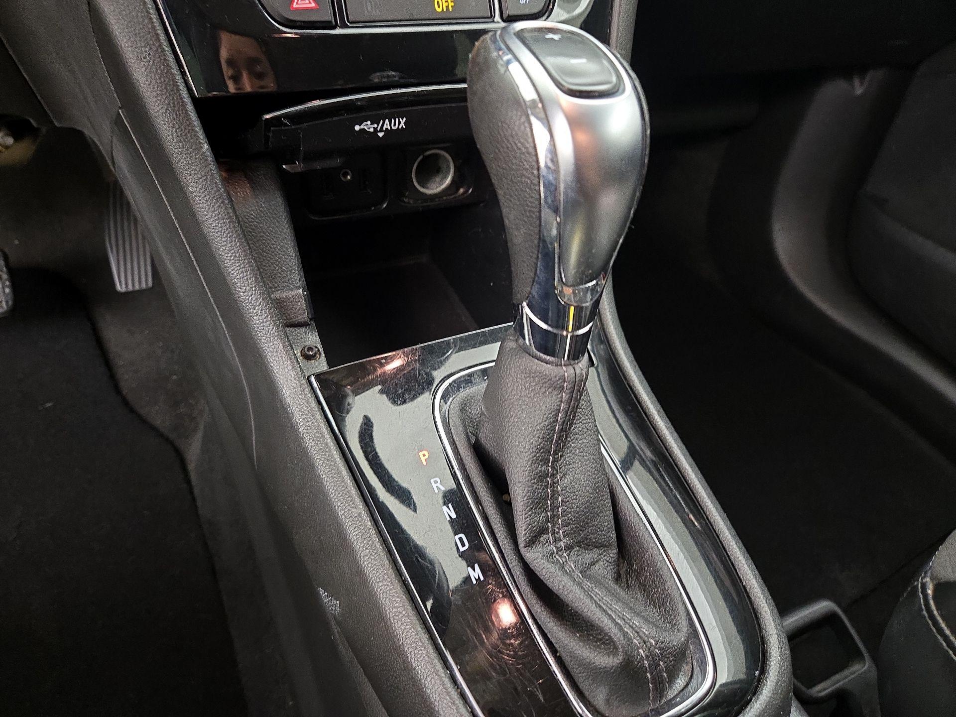 Thumbnail: 2020 Buick Encore - 17