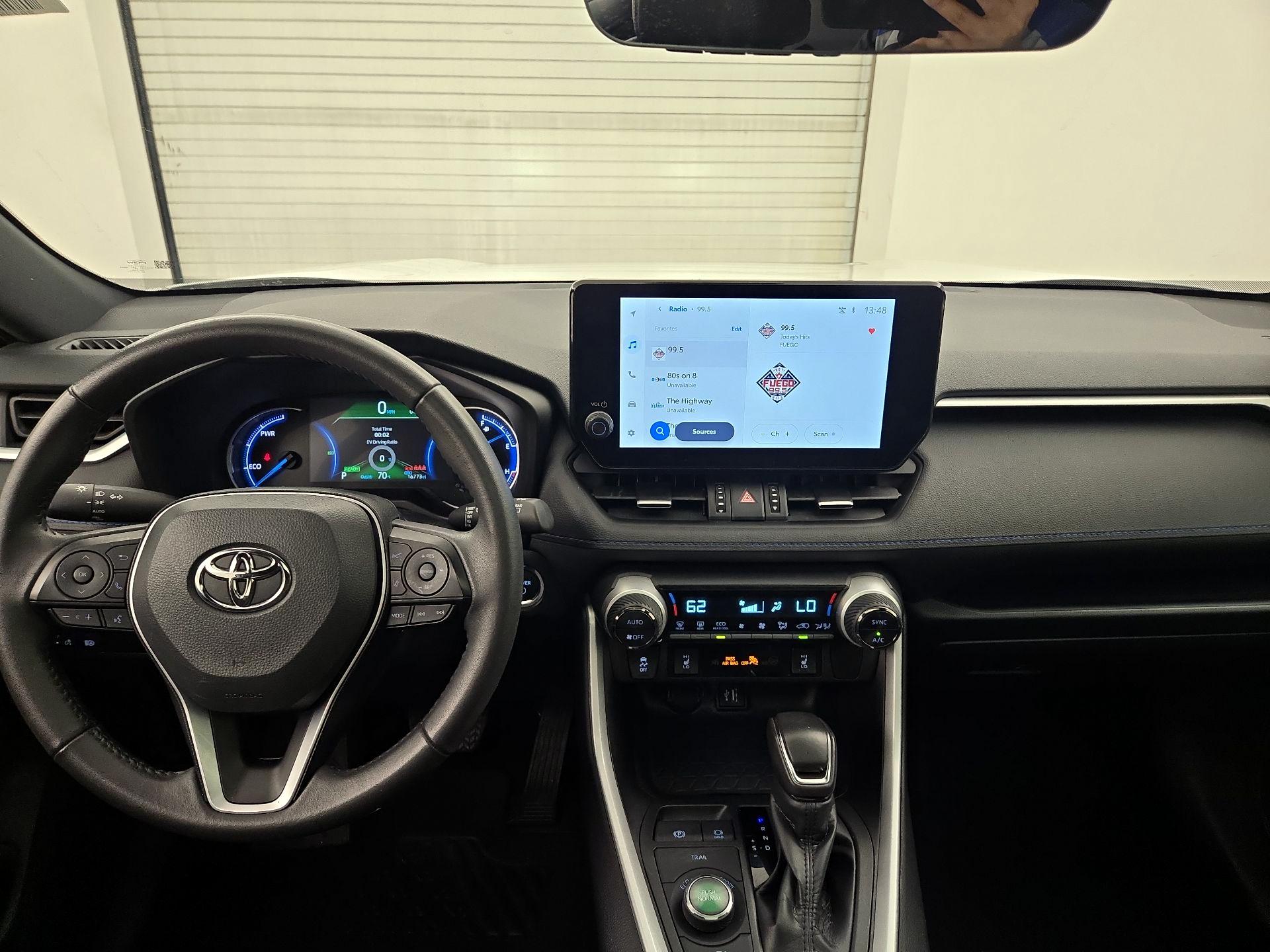 Thumbnail: 2025 Toyota RAV4 - 9