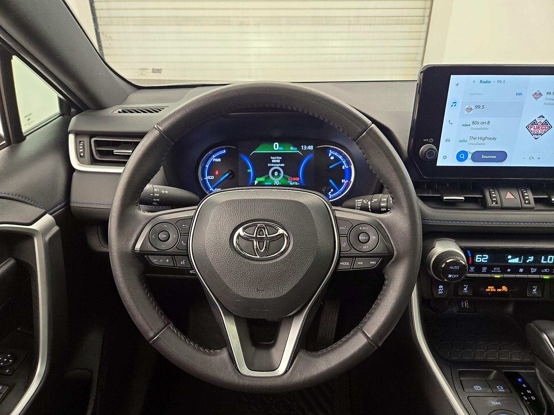 Thumbnail: 2025 Toyota RAV4 - 10