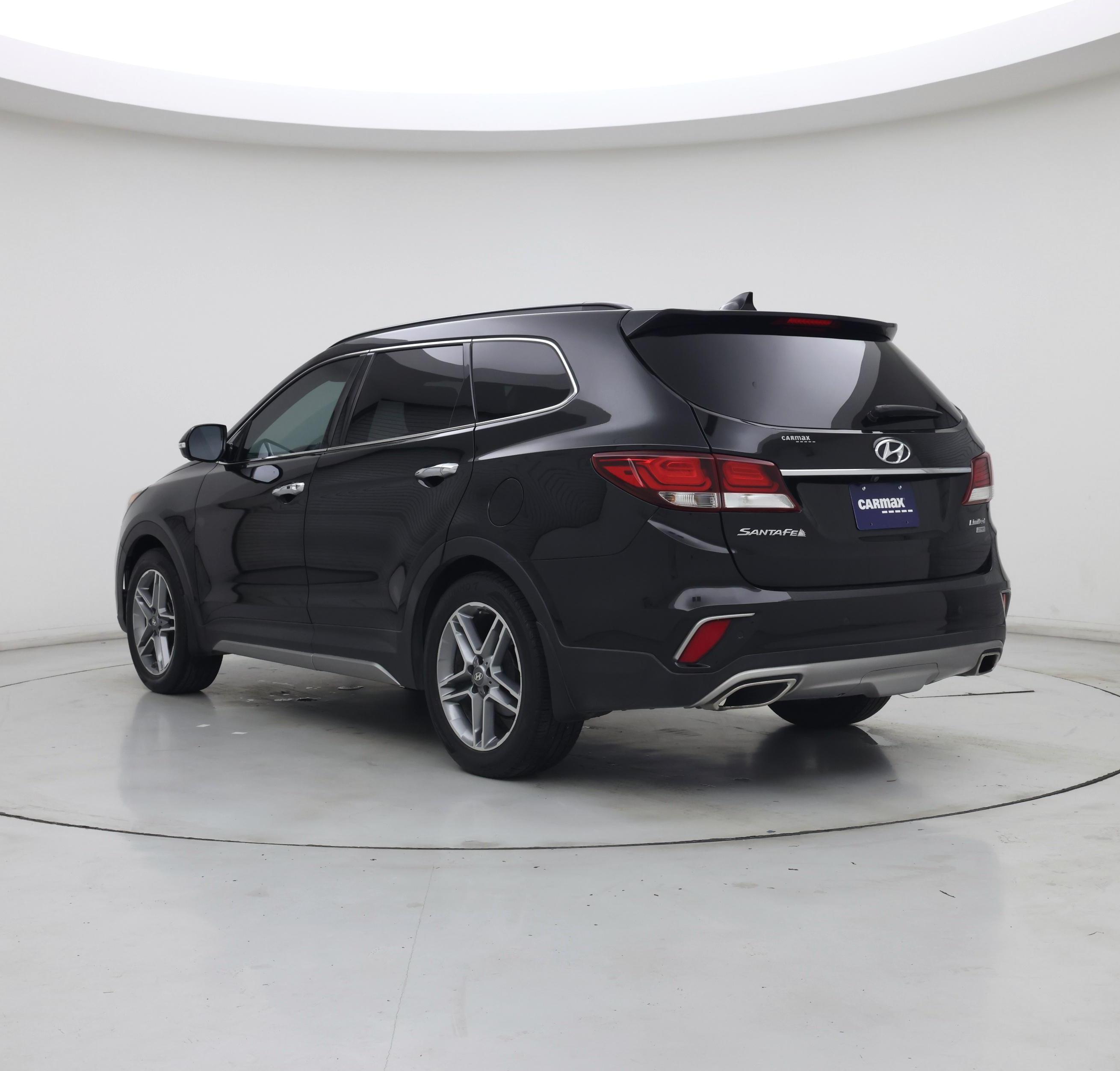 Thumbnail: 2018 Hyundai Santa Fe - 2