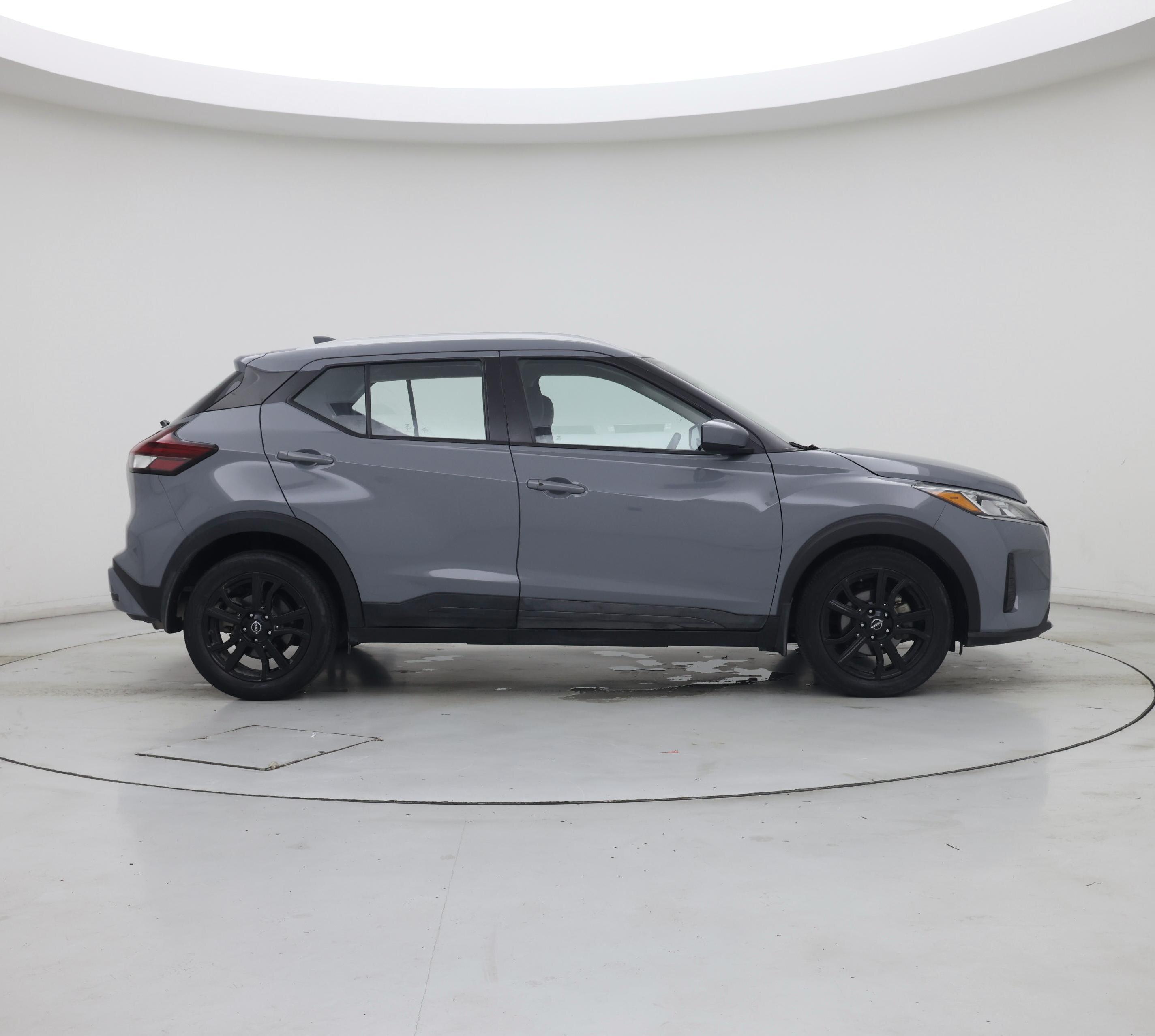 Thumbnail: 2023 Nissan Kicks - 7