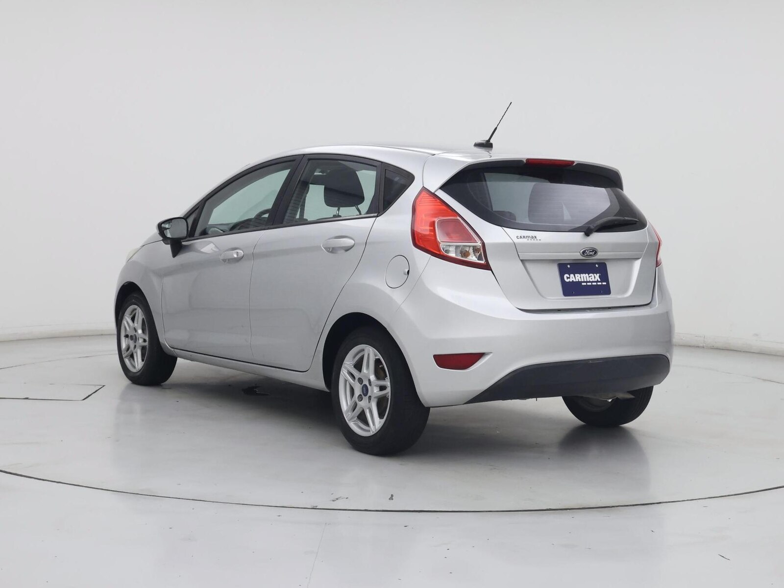 Photo 3