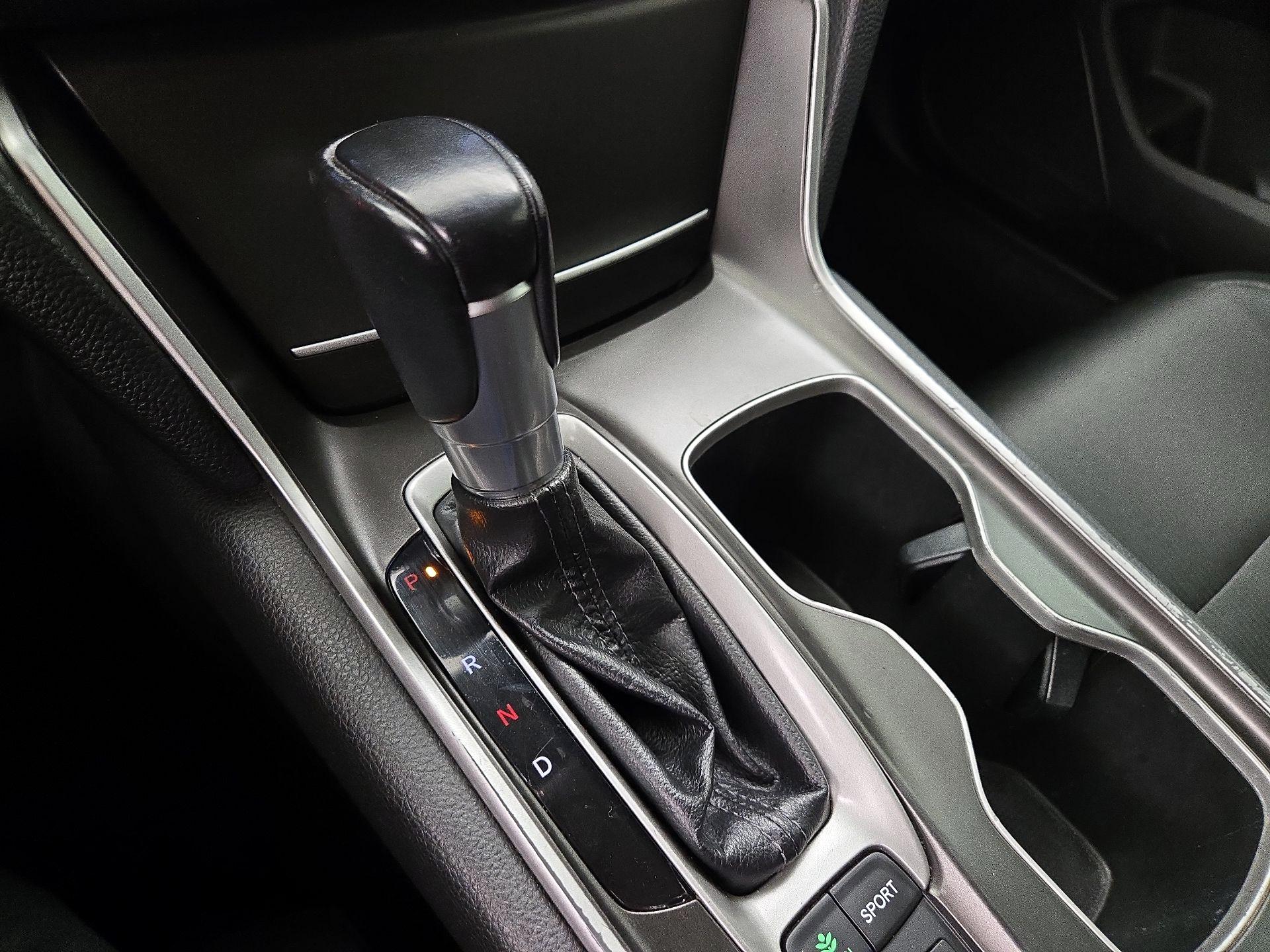 Thumbnail: 2021 Honda Accord - 17