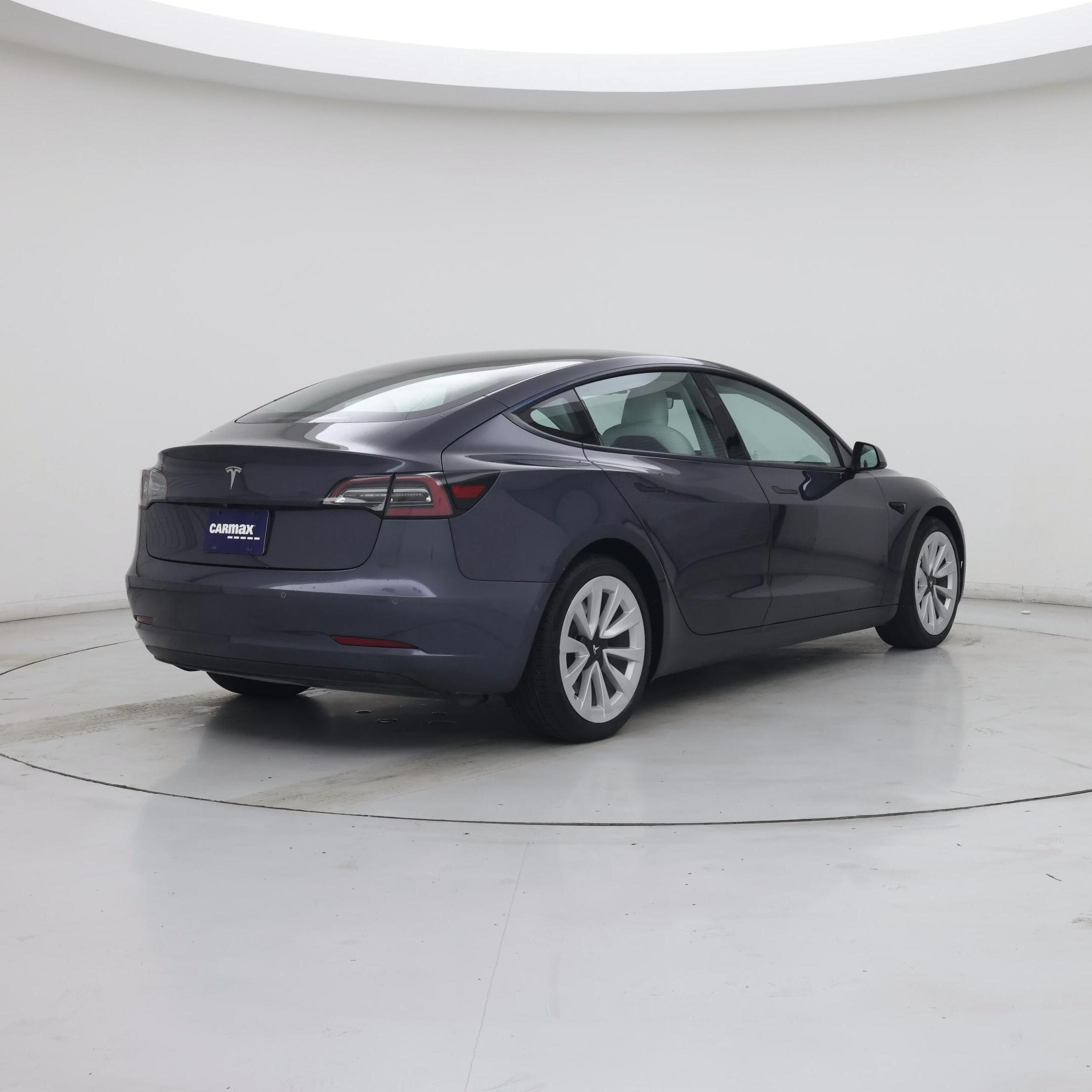 Thumbnail: 2021 Tesla Model 3 - 8