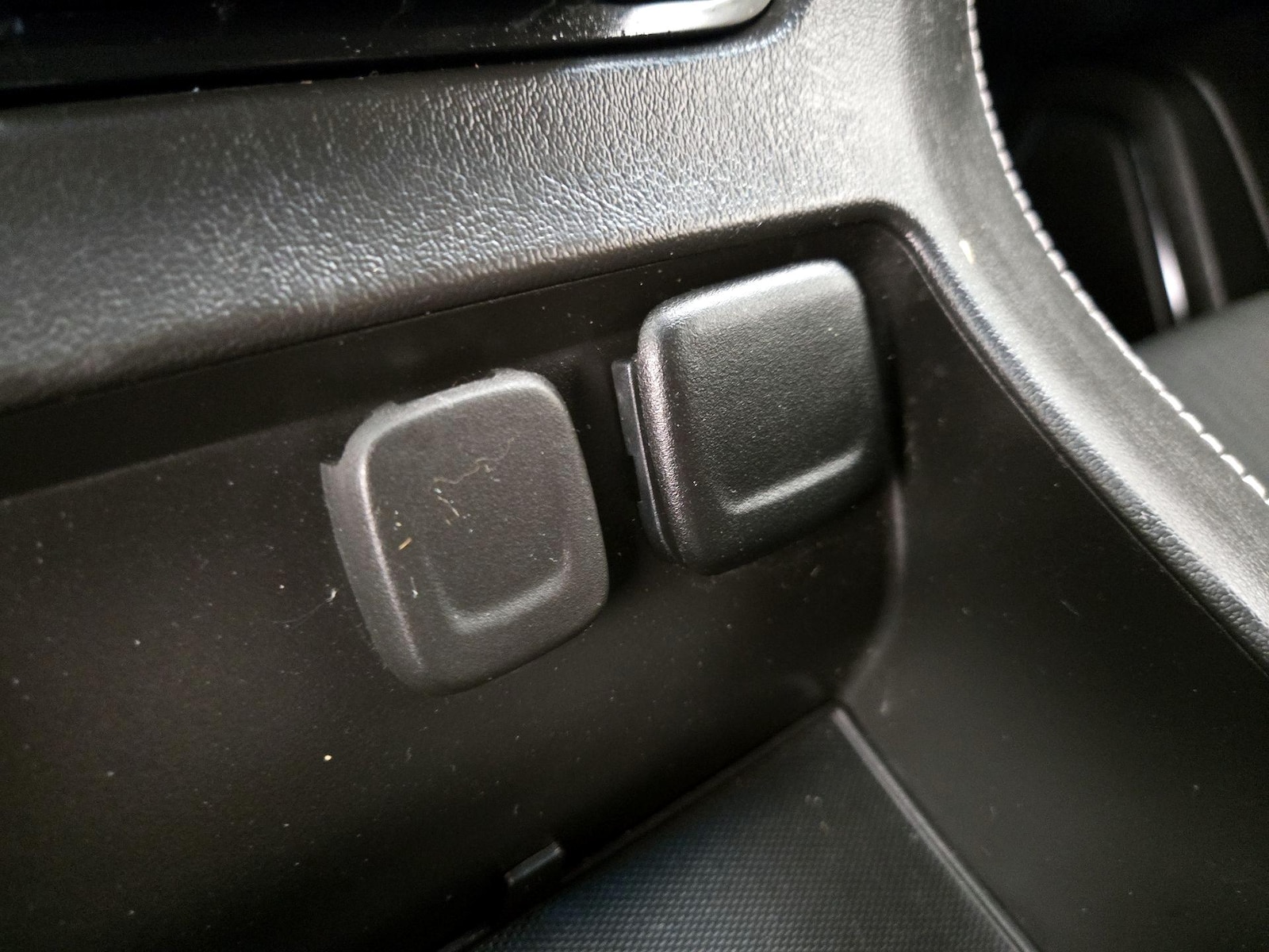 2020 GMC Yukon SLE - Photo 19