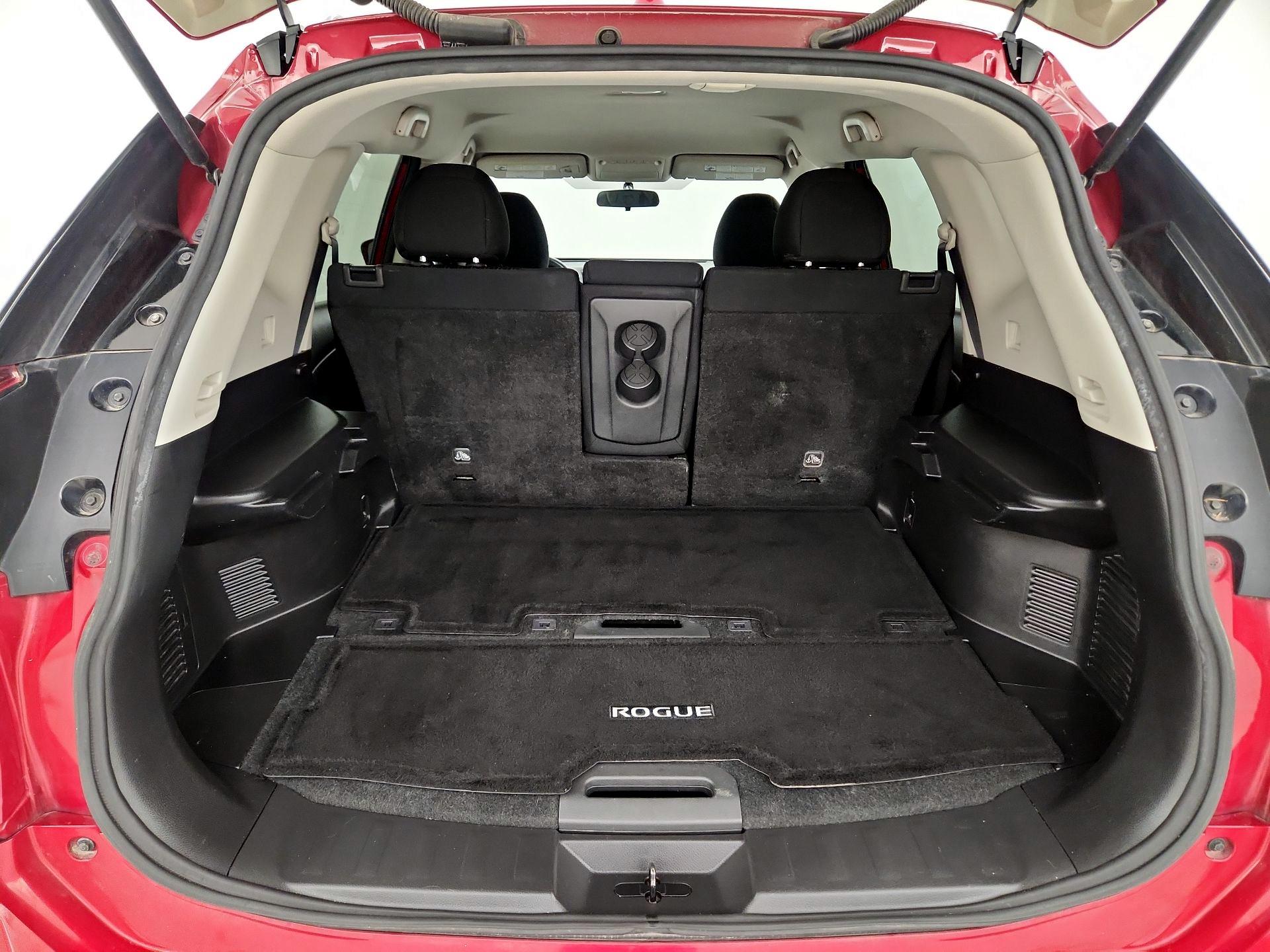 Thumbnail: 2017 Nissan Rogue - 20