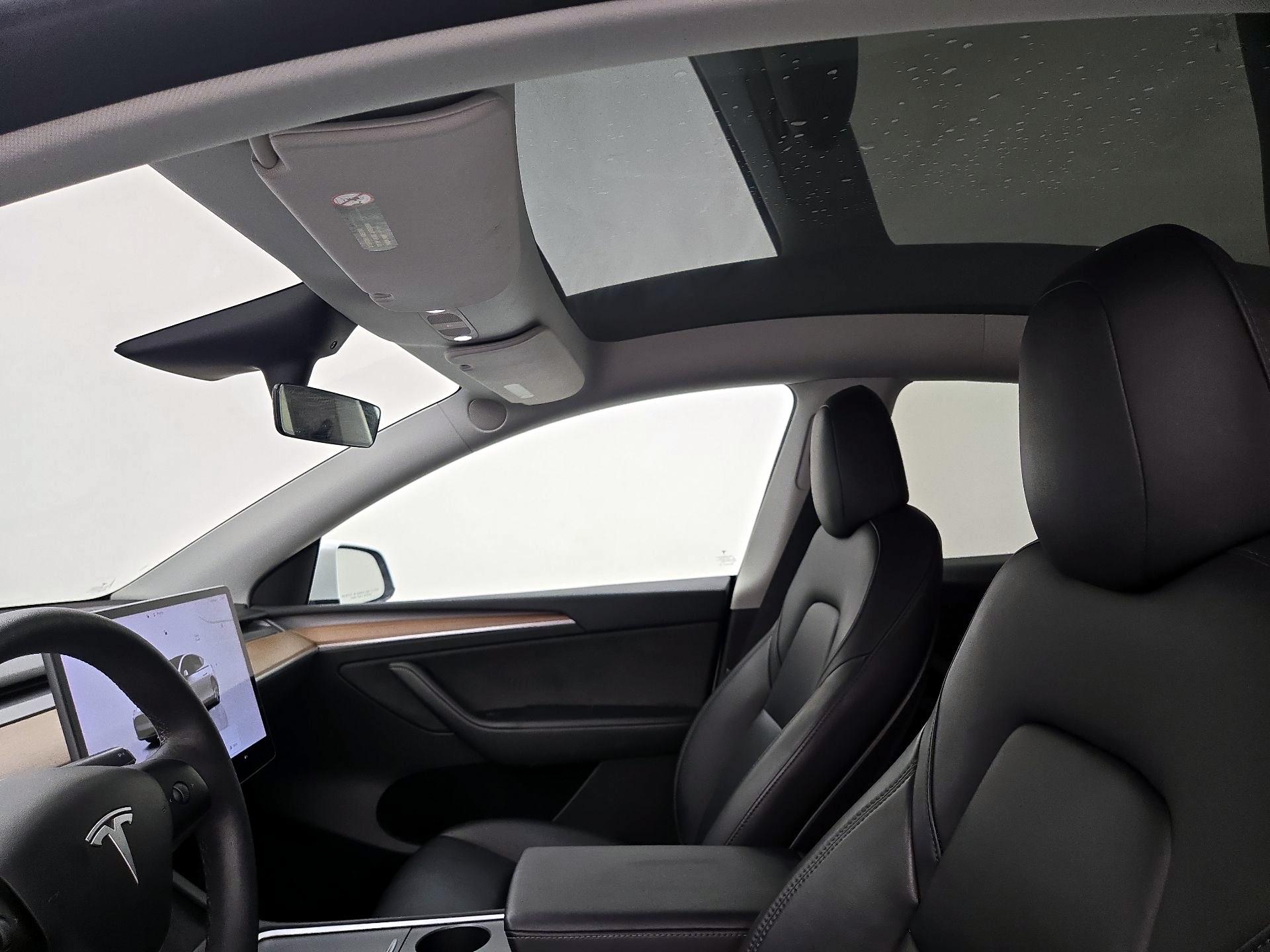 Thumbnail: 2023 Tesla Model Y - 18