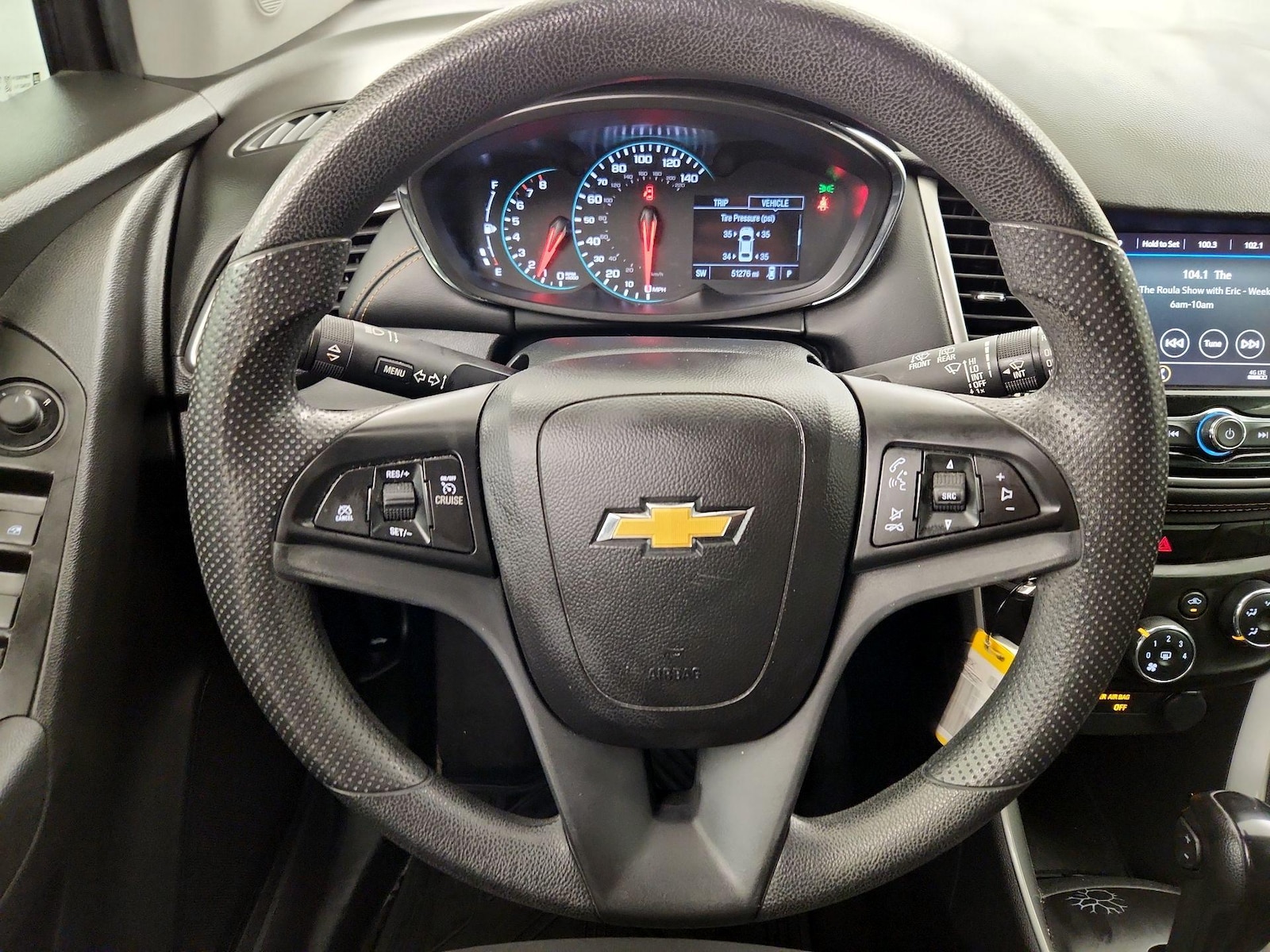 2021 Chevrolet Trax LS - Photo 11