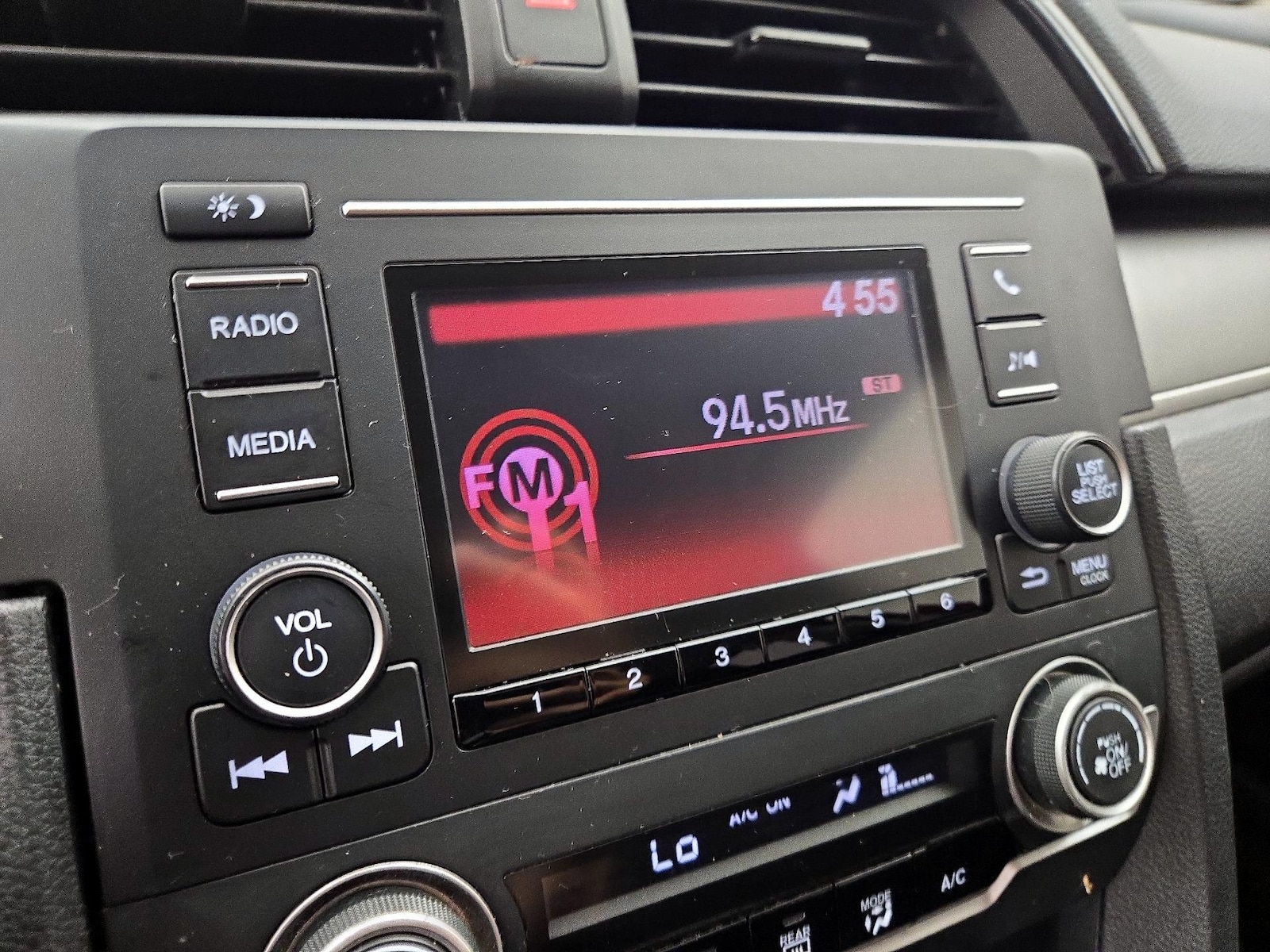 2016 Honda Civic LX - Photo 16