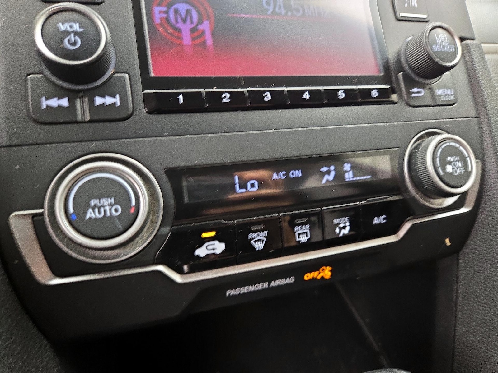 2016 Honda Civic LX - Photo 17