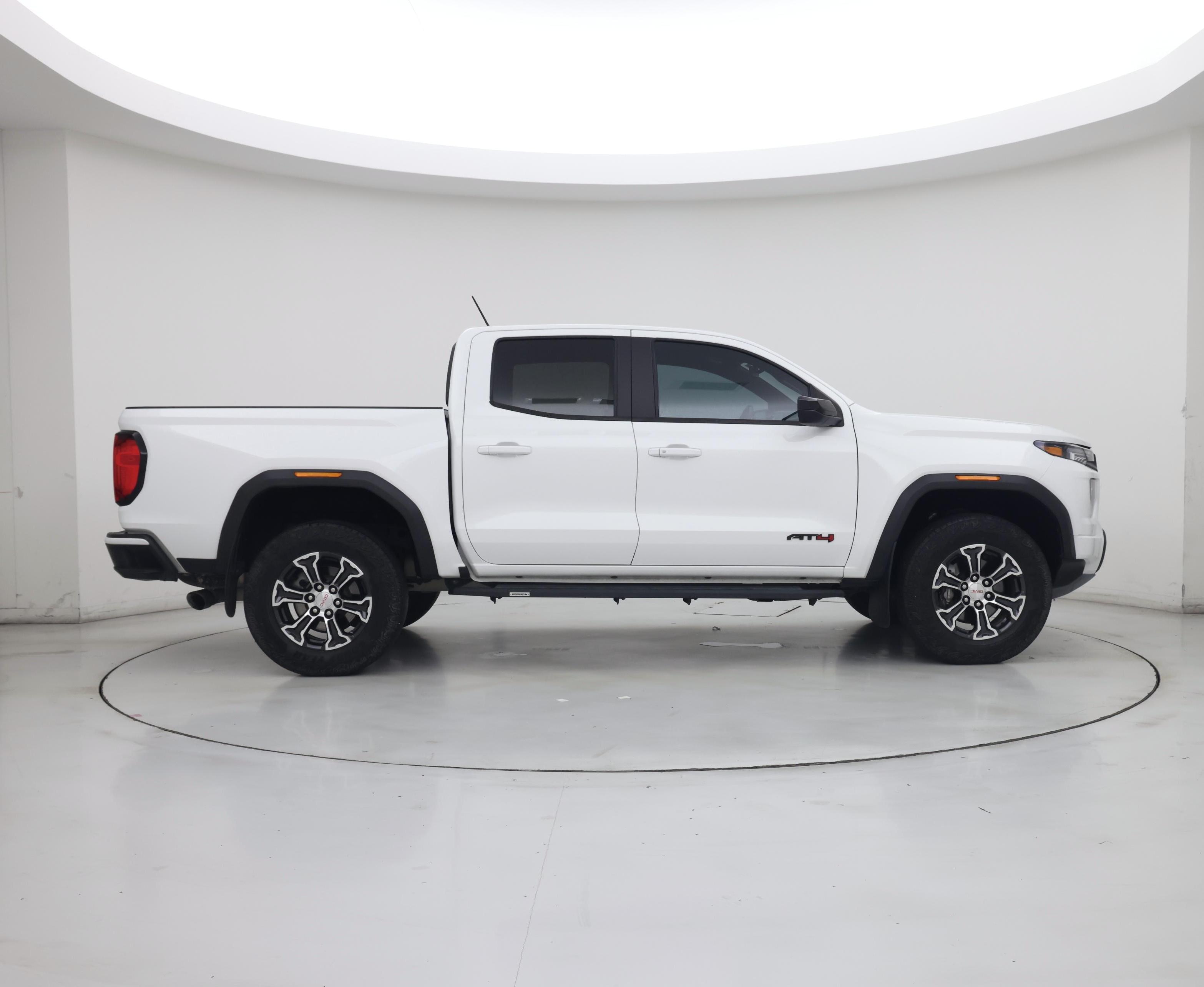 Thumbnail: 2024 GMC Canyon - 7