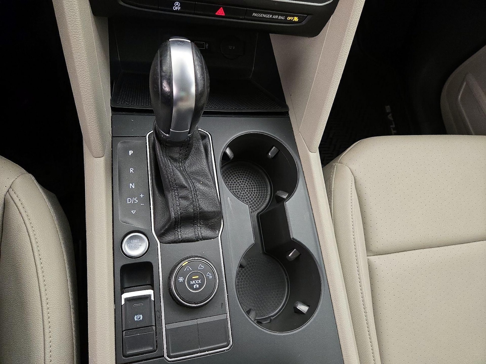 2019 Volkswagen Atlas SE w/Tech, photo 18