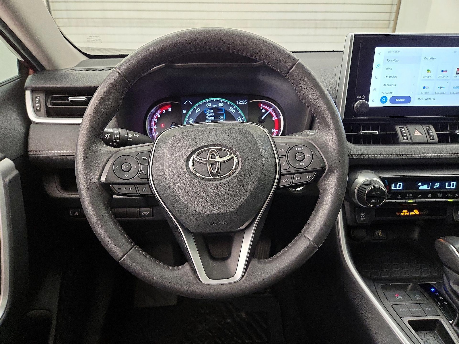 2023 Toyota RAV4 XLE Premium - Photo 11