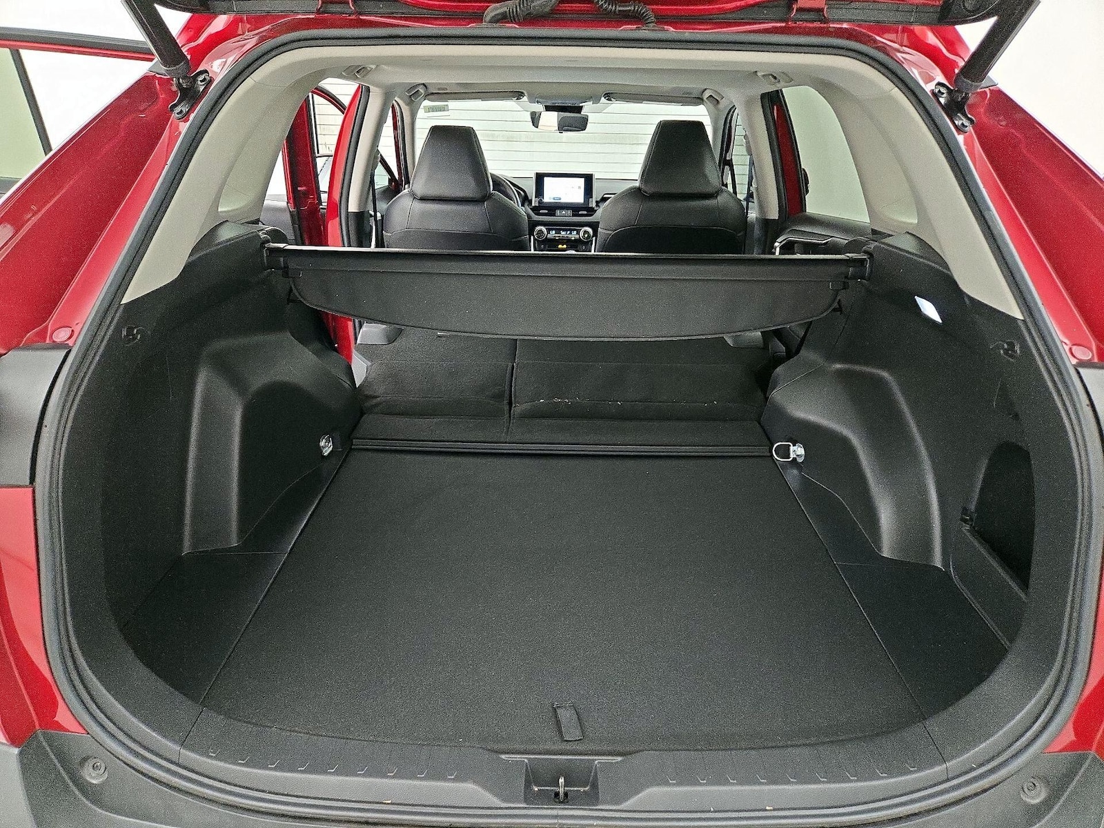 2023 Toyota RAV4 XLE Premium - Photo 23