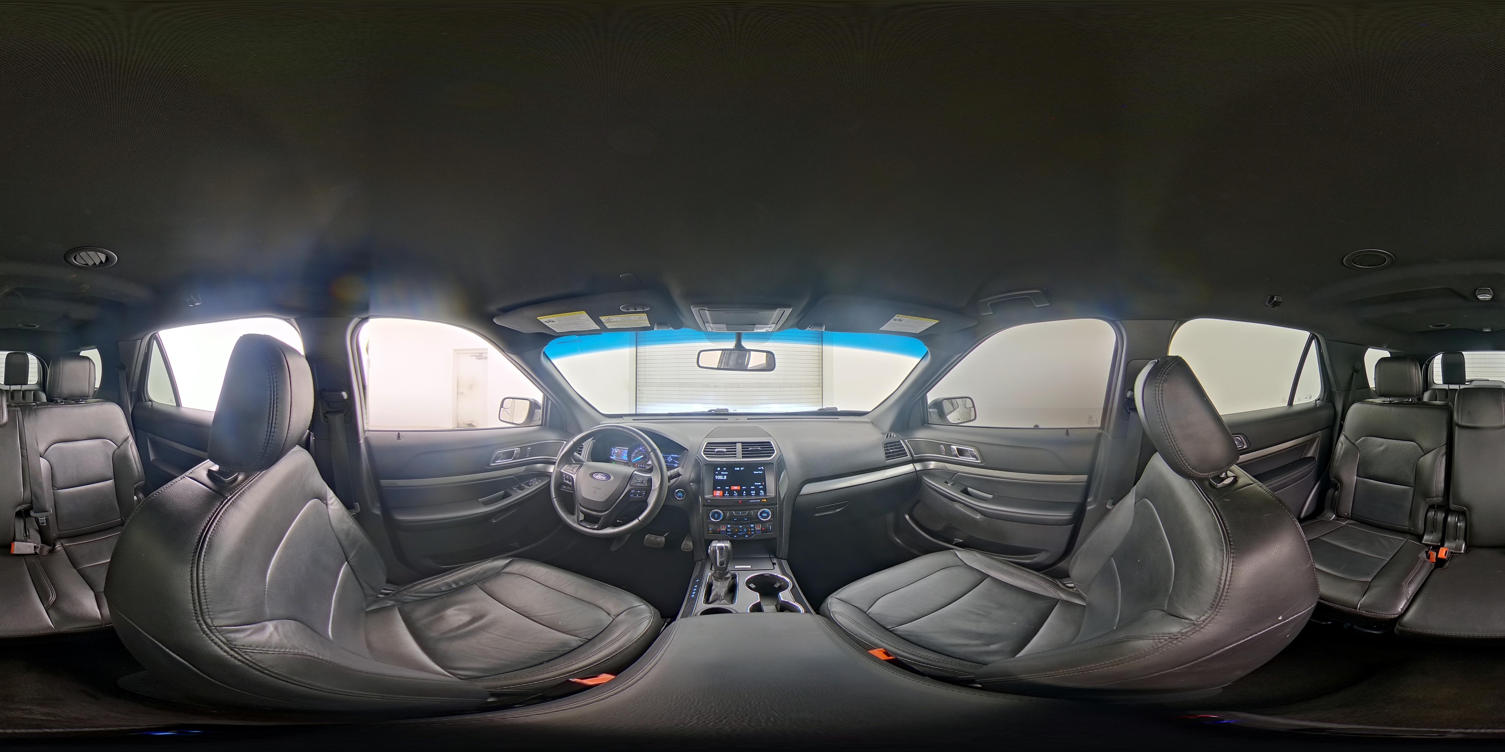 2018 Ford Explorer XLT - Photo 27
