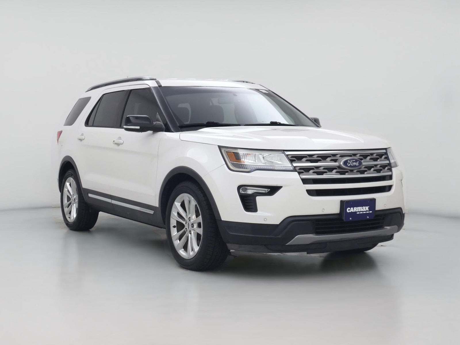 2018 Ford Explorer XLT - Photo 1