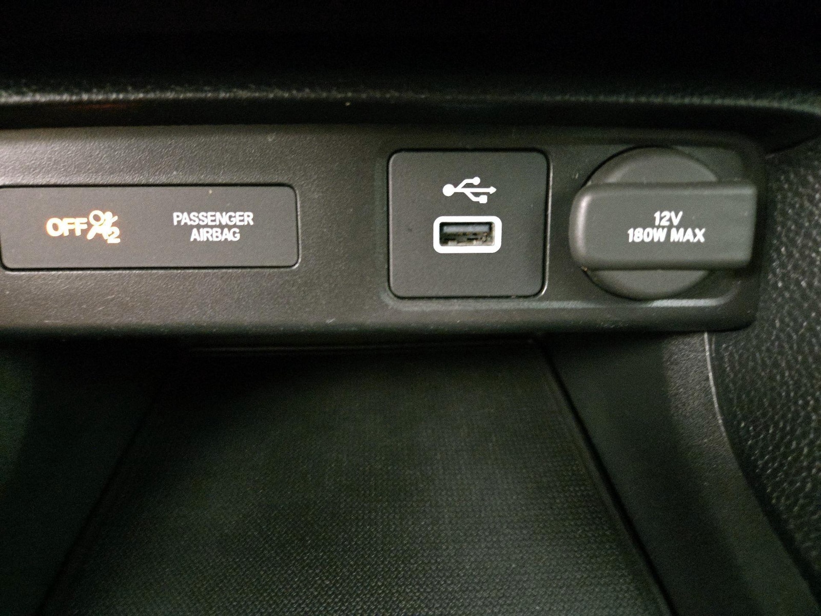 2023 Honda Civic Sport - Photo 19