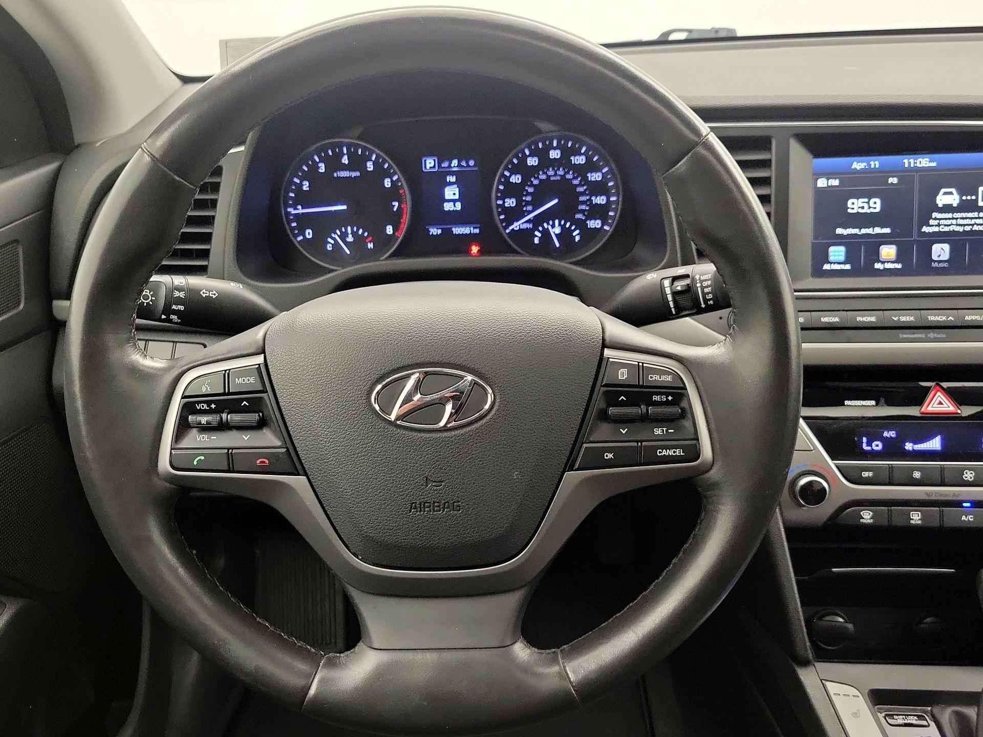 Thumbnail: 2017 Hyundai Elantra - 10