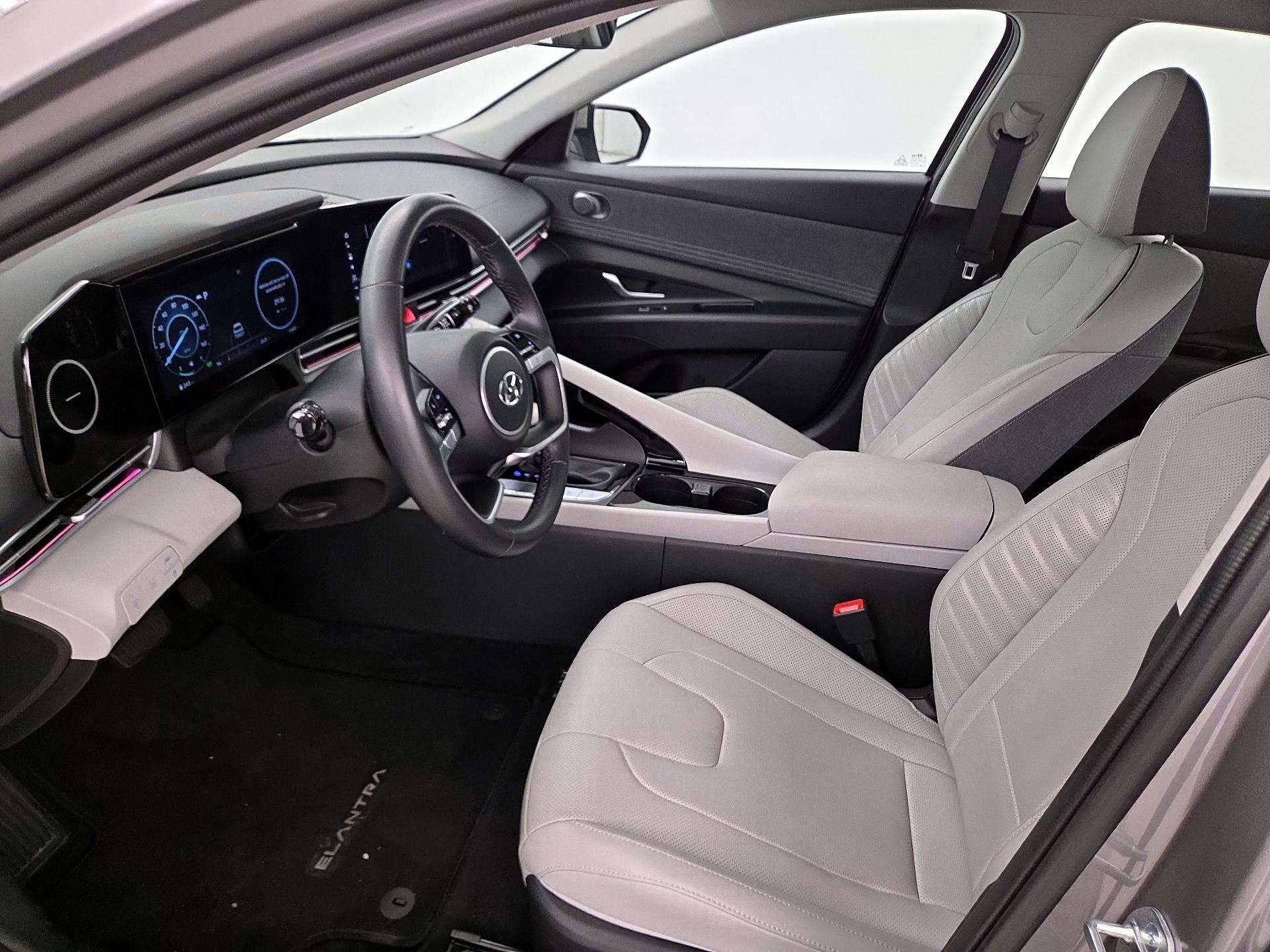 Thumbnail: 2023 Hyundai Elantra - 11