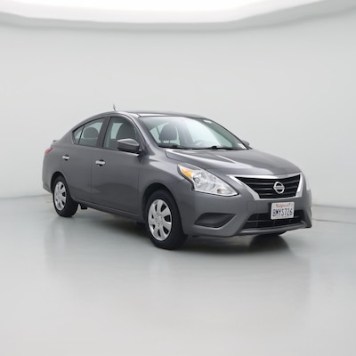 2016 Nissan Versa SV