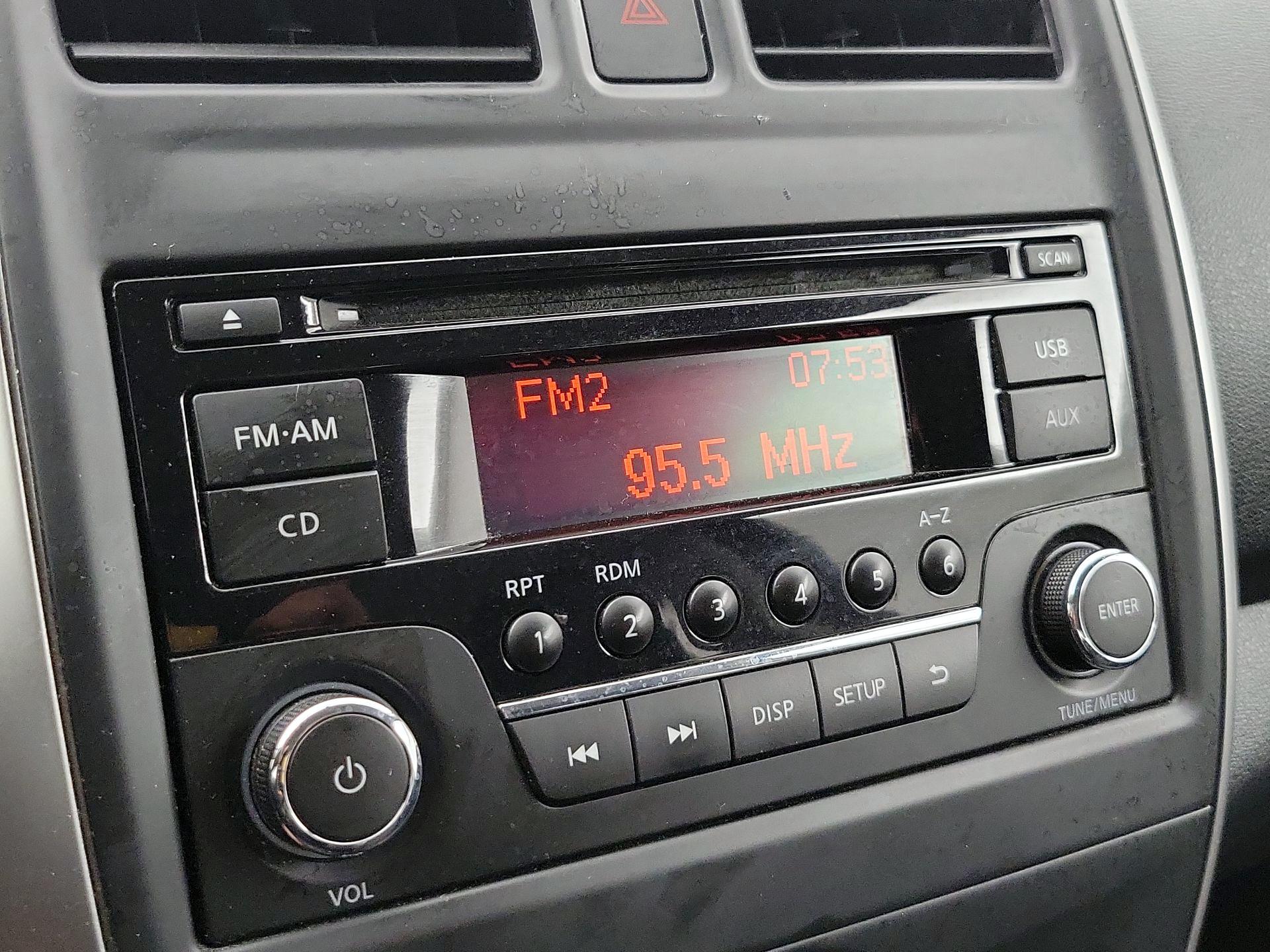 Thumbnail: 2016 Nissan Versa - 14