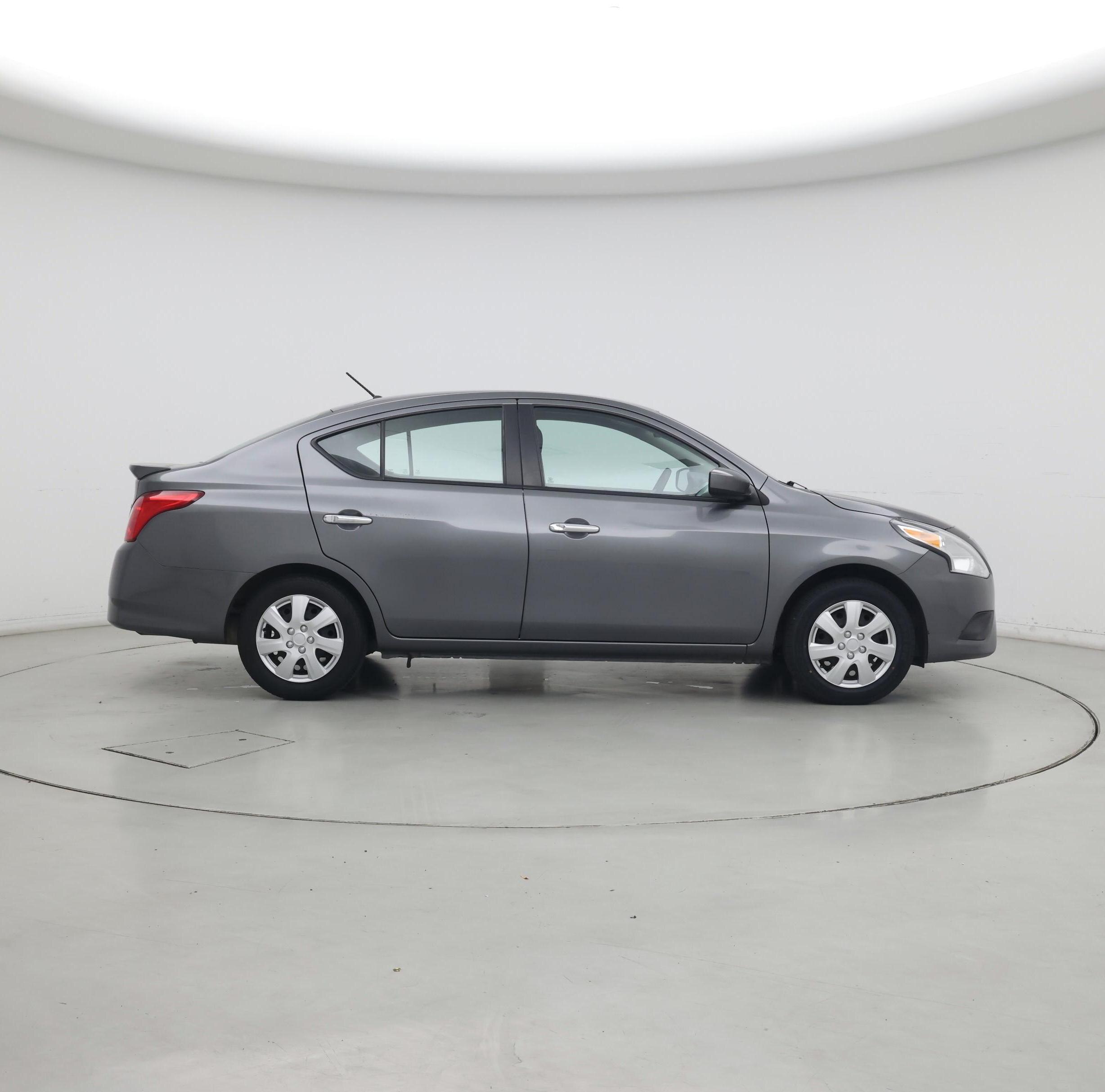 Thumbnail: 2016 Nissan Versa - 7