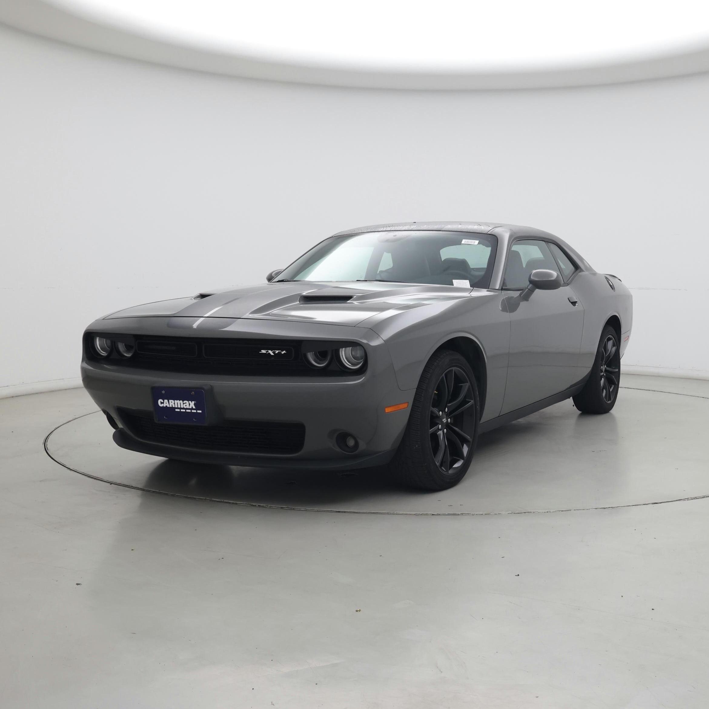 Thumbnail: 2018 Dodge Challenger - 4
