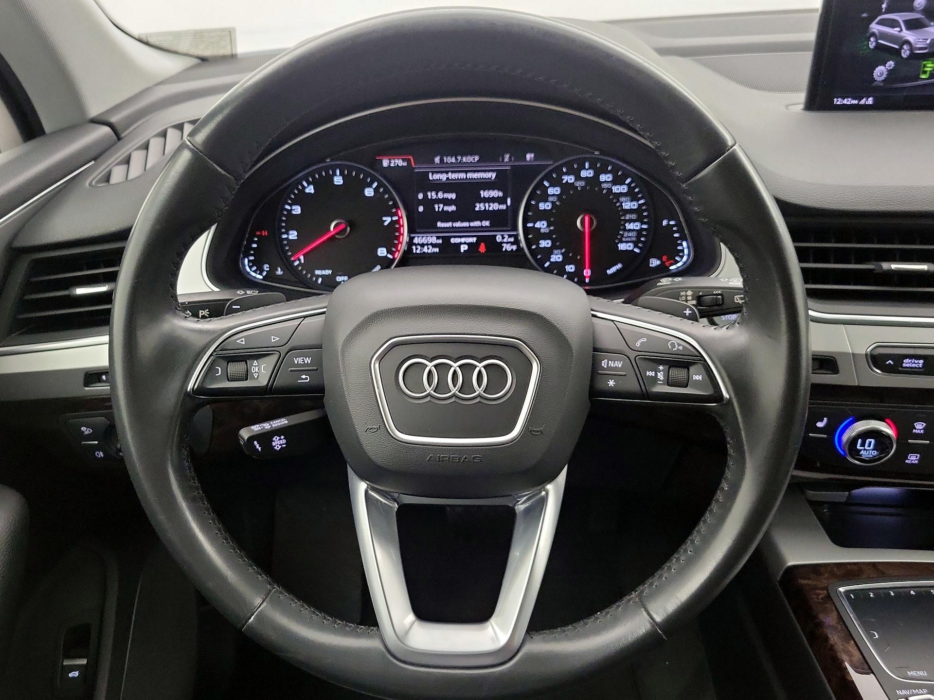 Thumbnail: 2019 Audi Q7 - 10