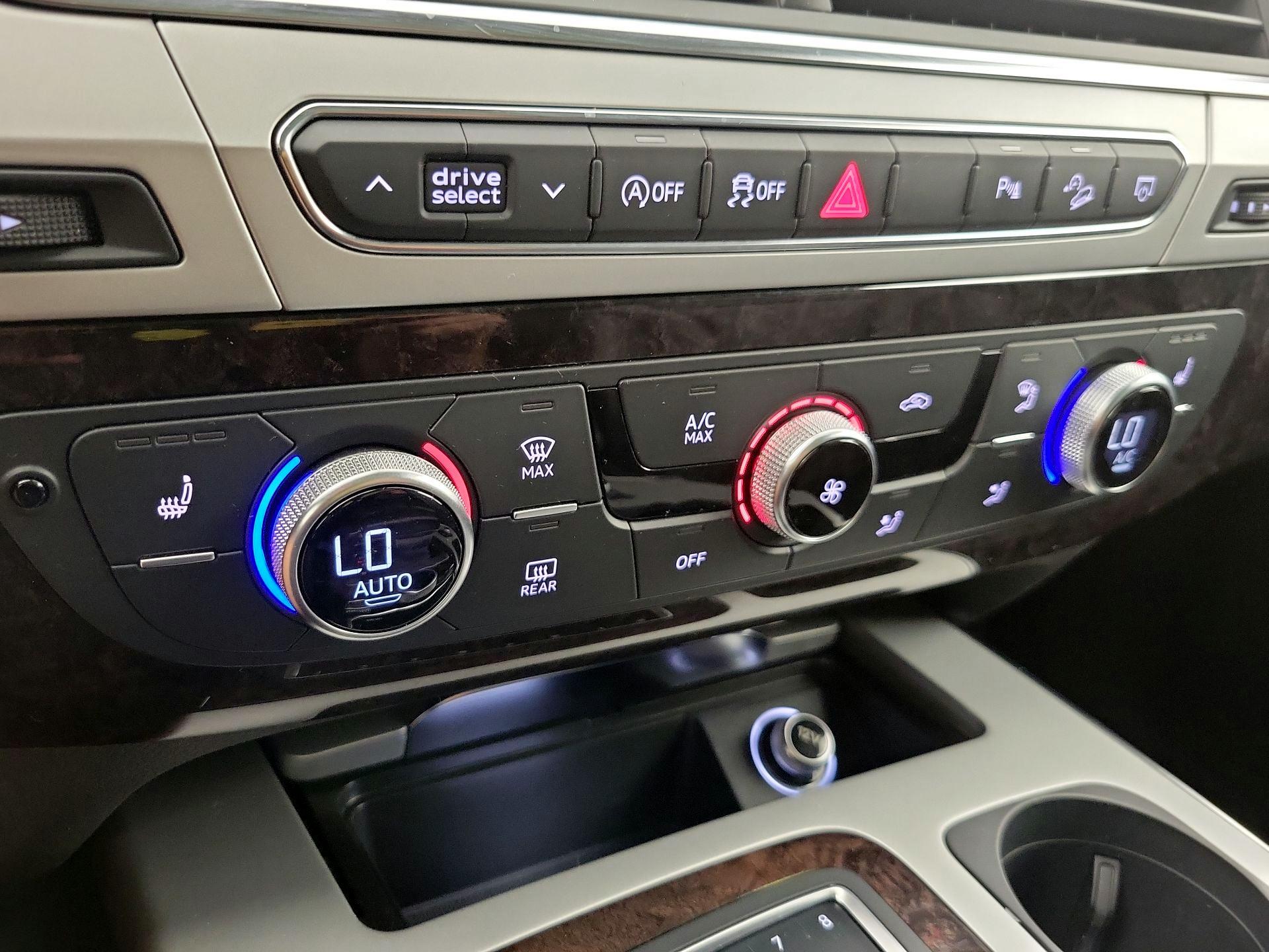 Thumbnail: 2019 Audi Q7 - 17