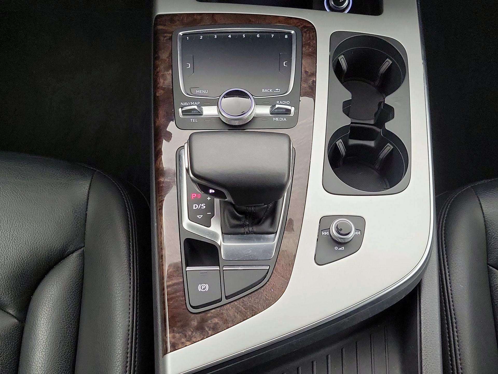 Thumbnail: 2019 Audi Q7 - 18