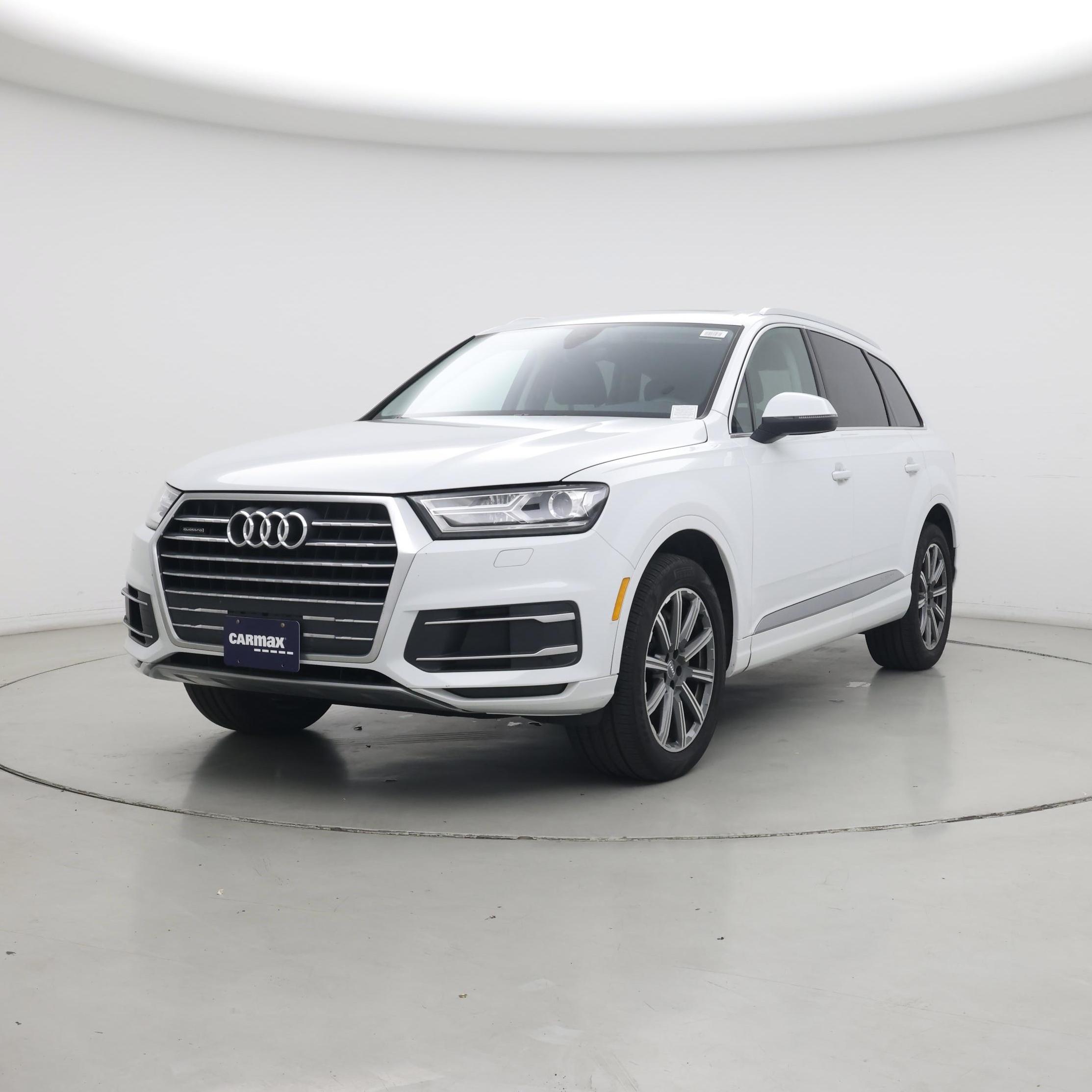 Thumbnail: 2019 Audi Q7 - 4