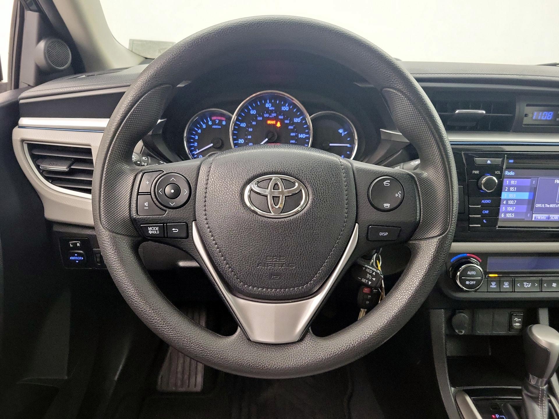 Thumbnail: 2014 Toyota Corolla - 10