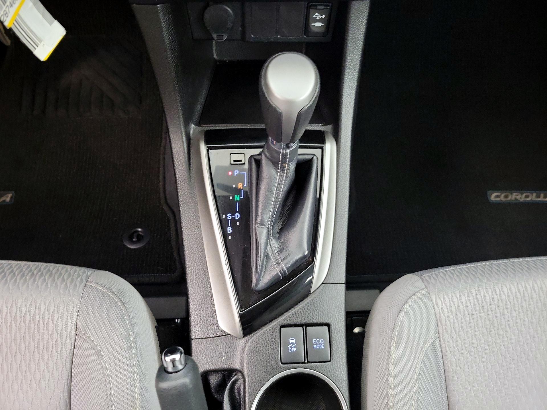 Thumbnail: 2014 Toyota Corolla - 17