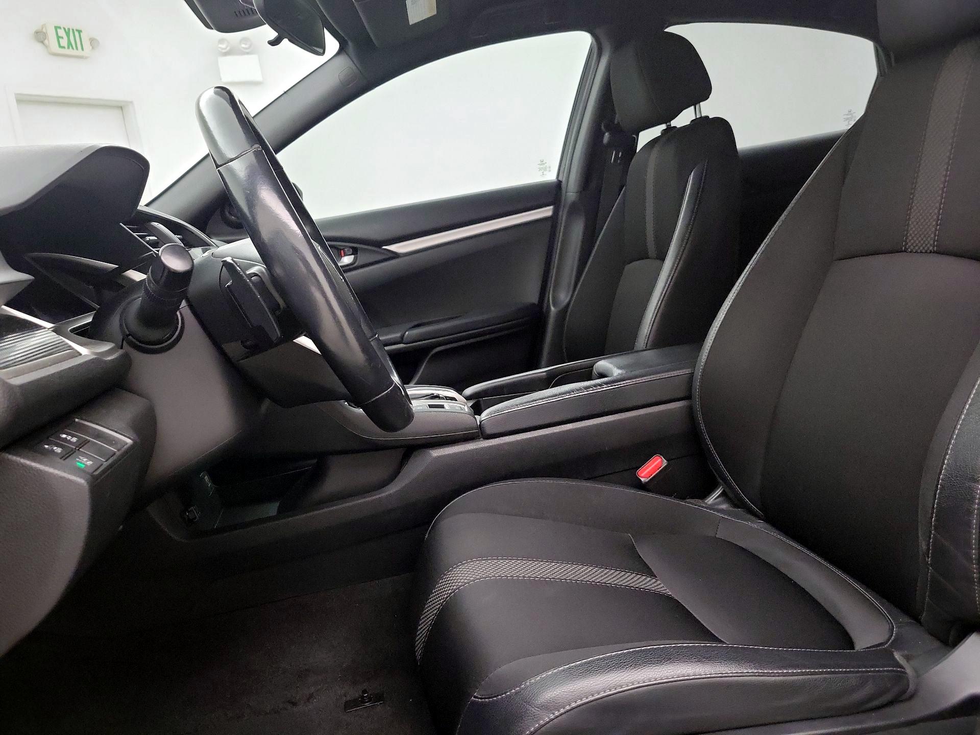 Thumbnail: 2019 Honda Civic - 11