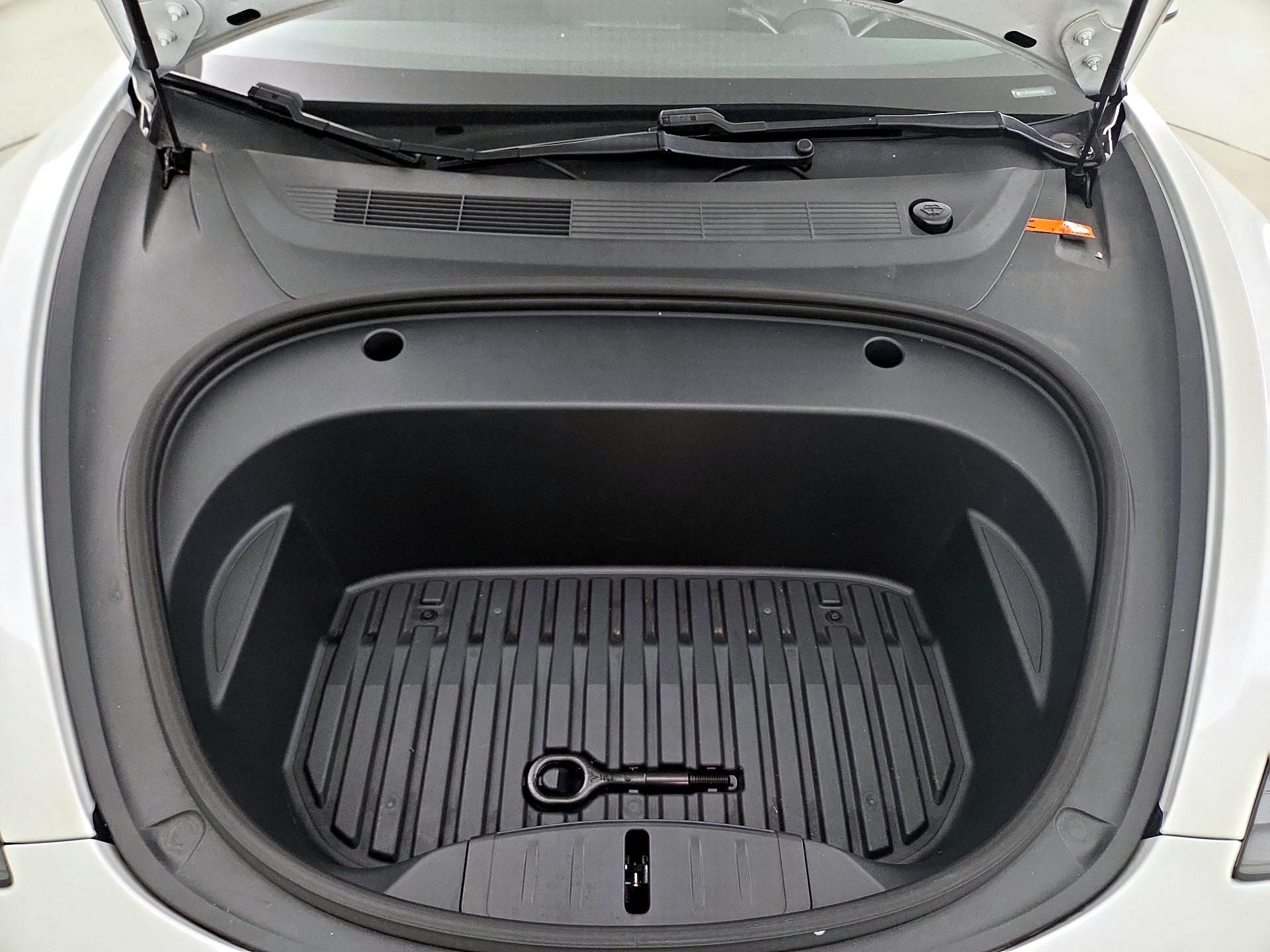 Thumbnail: 2021 Tesla Model 3 - 20