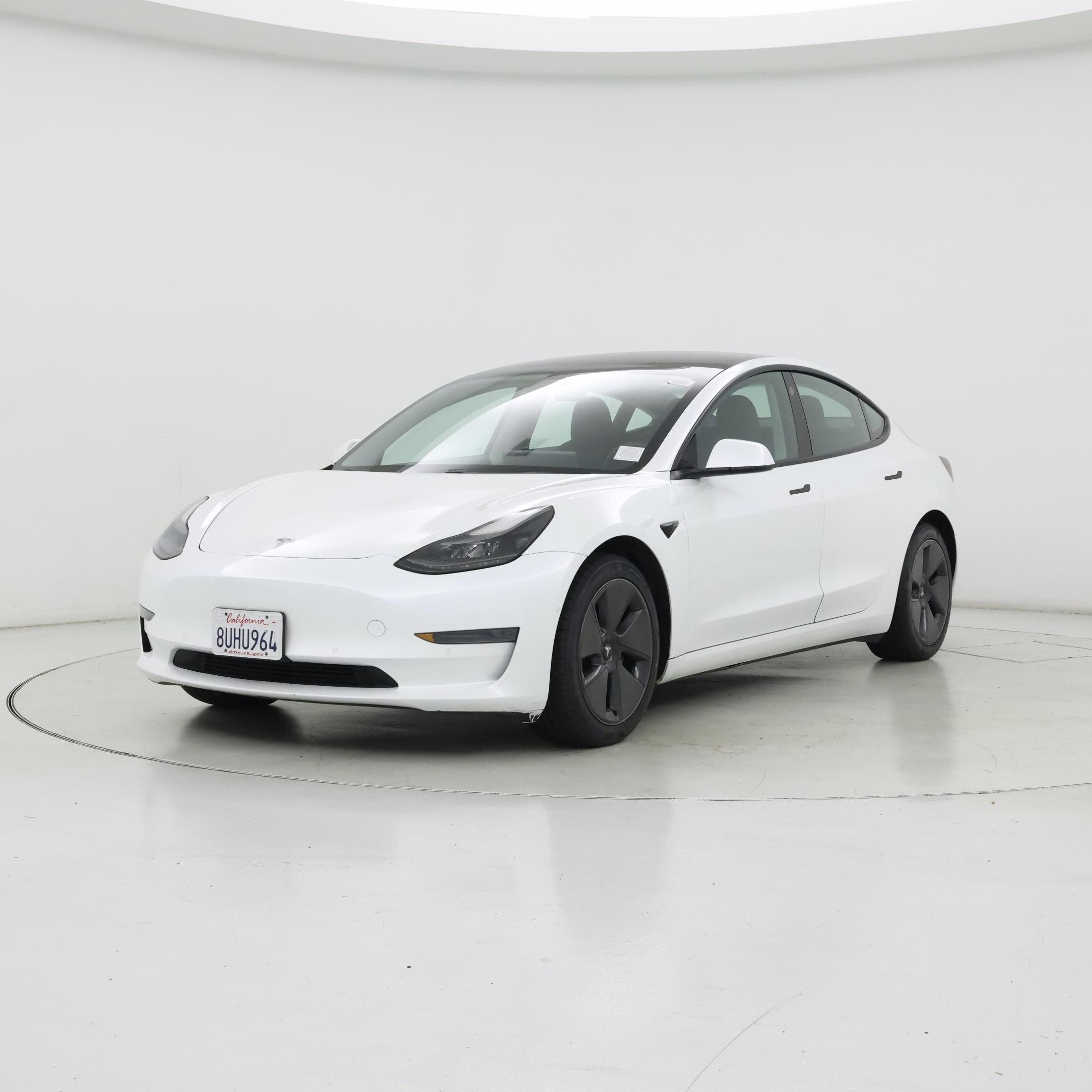 Thumbnail: 2021 Tesla Model 3 - 4
