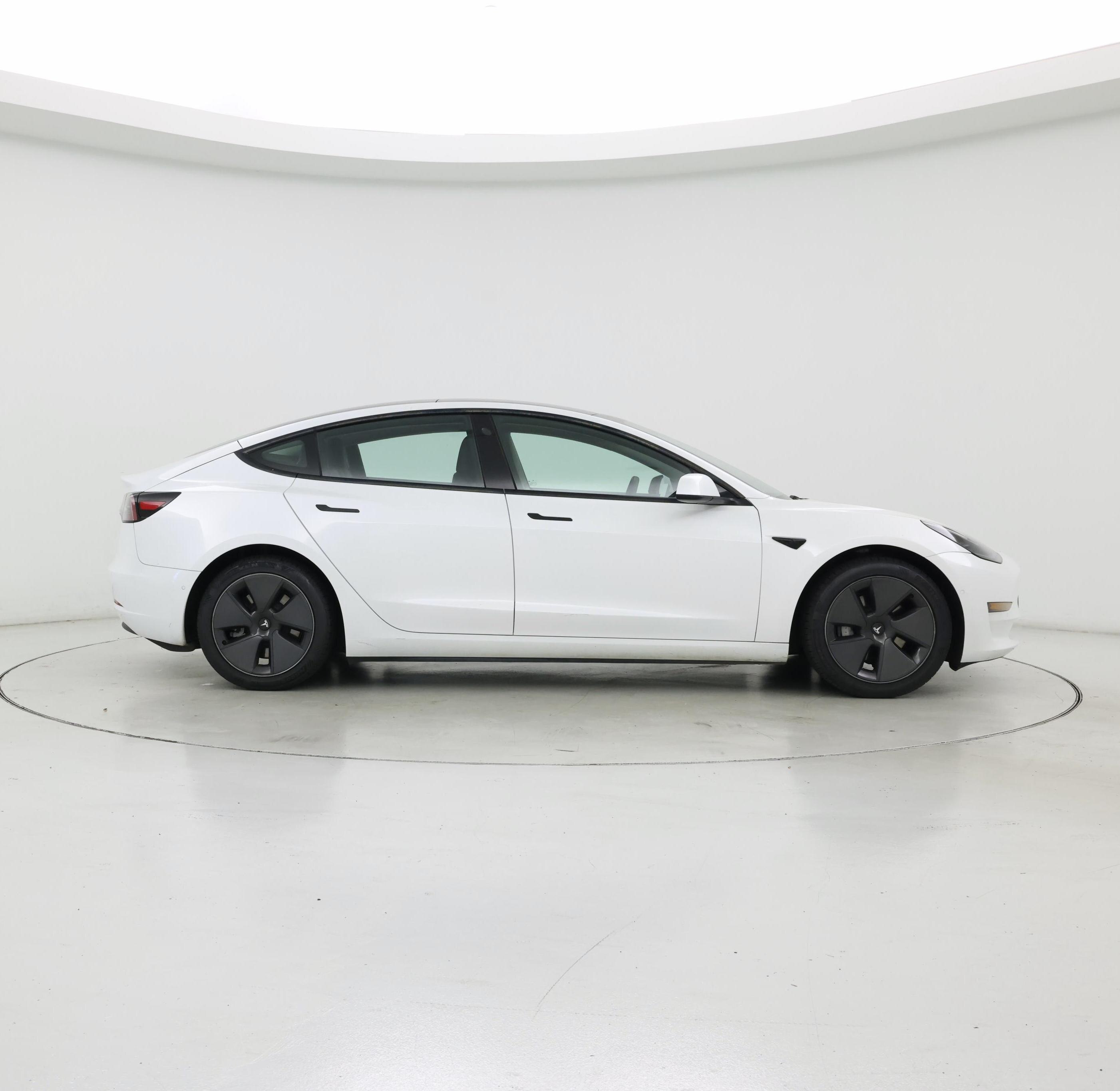 Thumbnail: 2021 Tesla Model 3 - 7