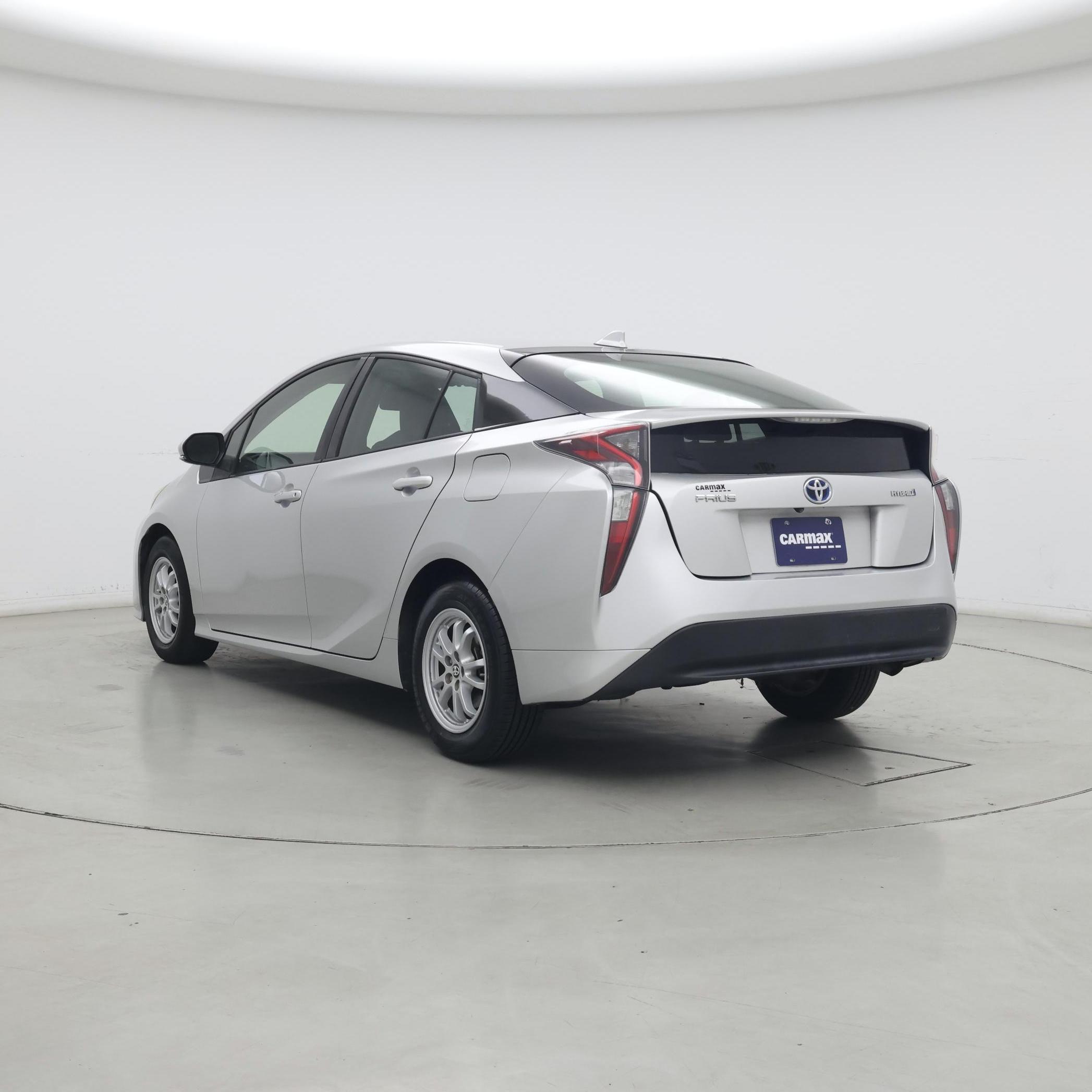 Thumbnail: 2018 Toyota Prius - 2