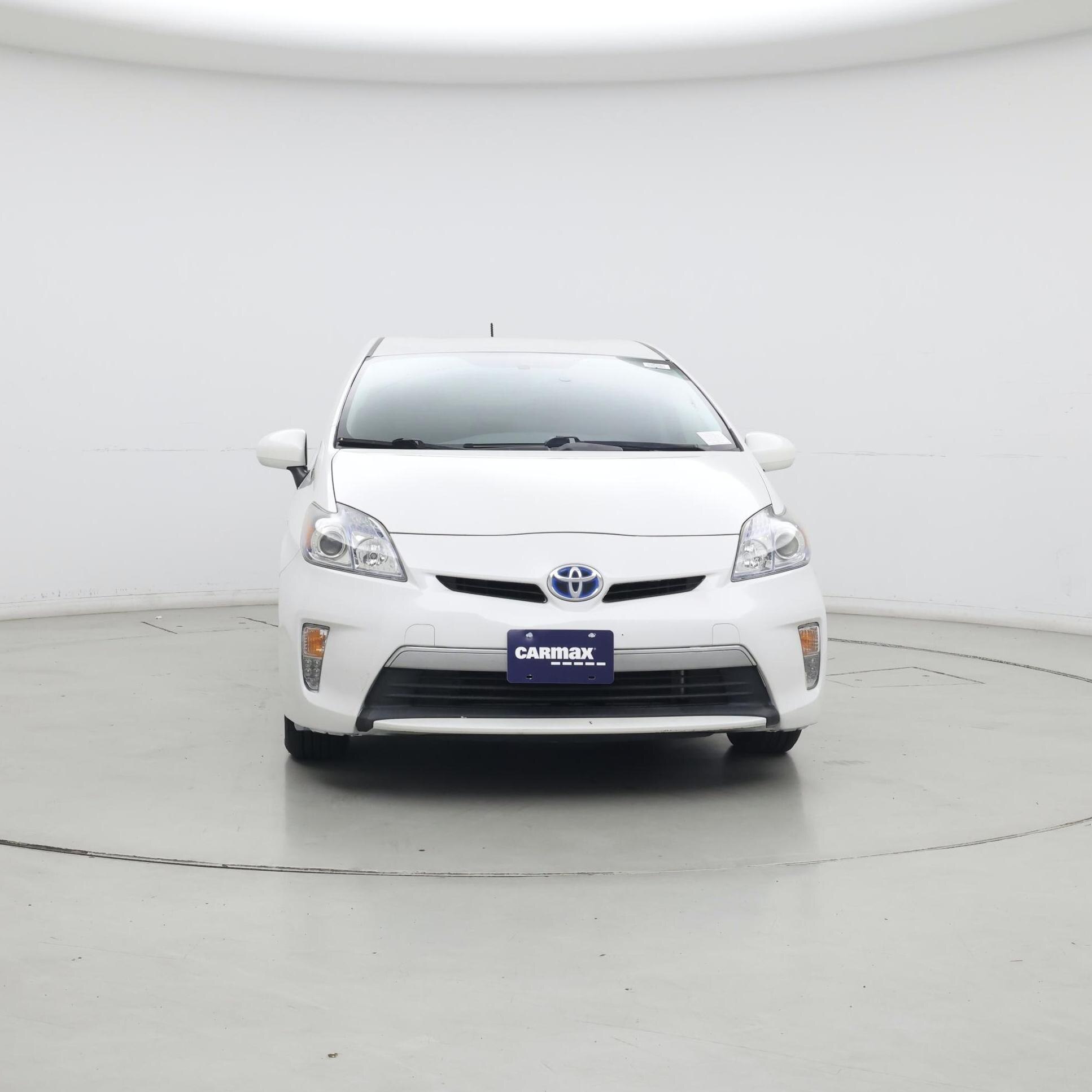 Thumbnail: 2015 Toyota Prius - 5