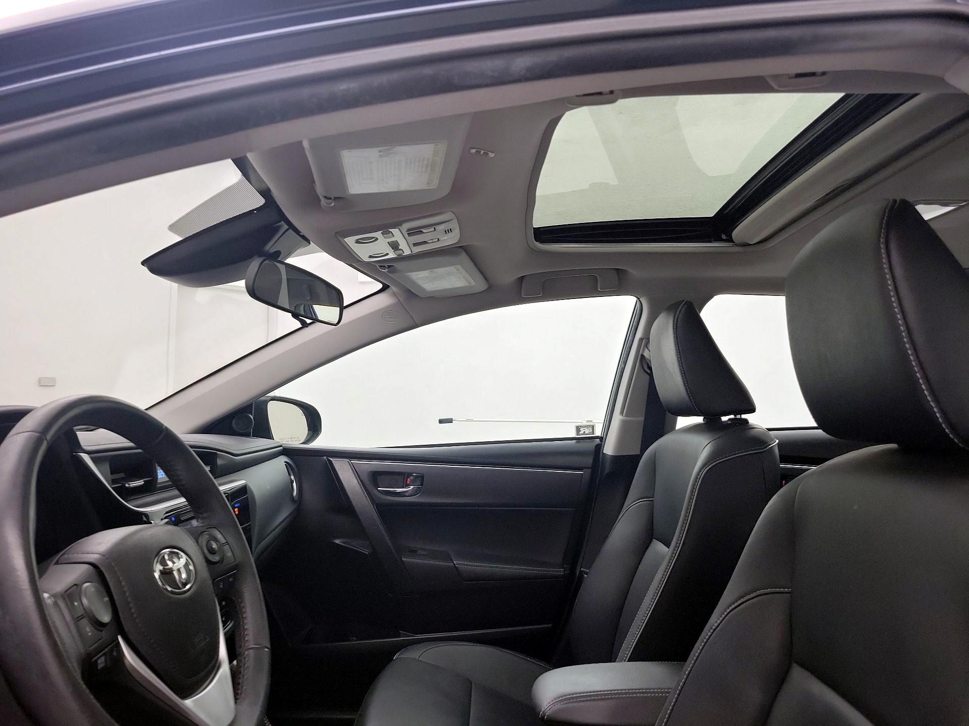 Thumbnail: 2018 Toyota Corolla - 19