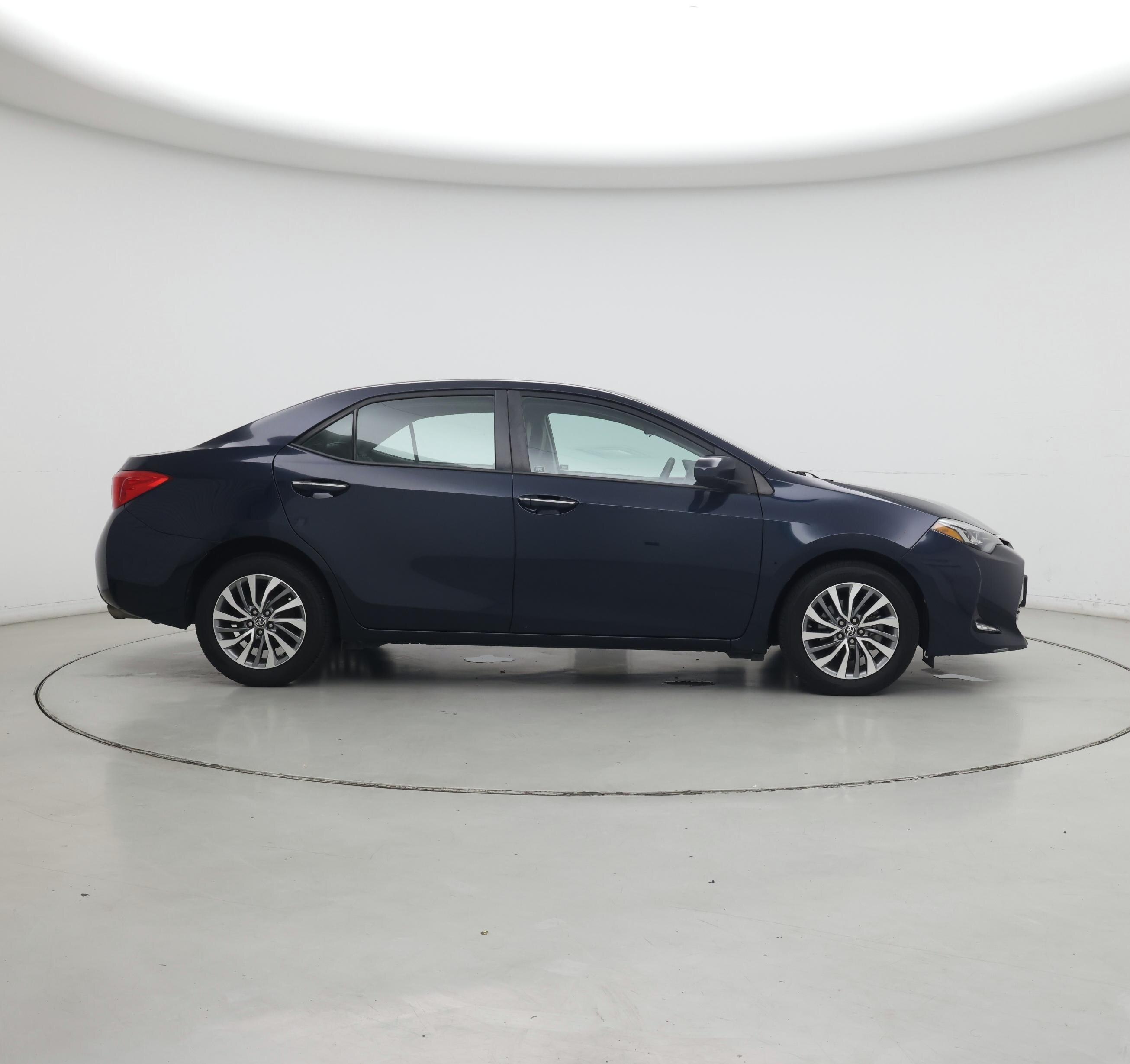 Thumbnail: 2018 Toyota Corolla - 7